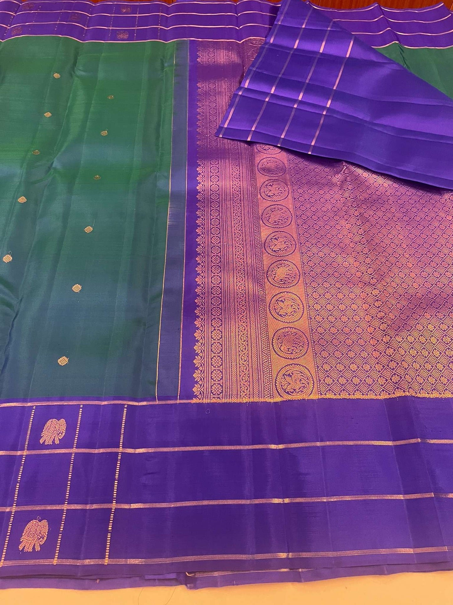 Kanchivaram Silk SBE276C22-1 By SRISHTA