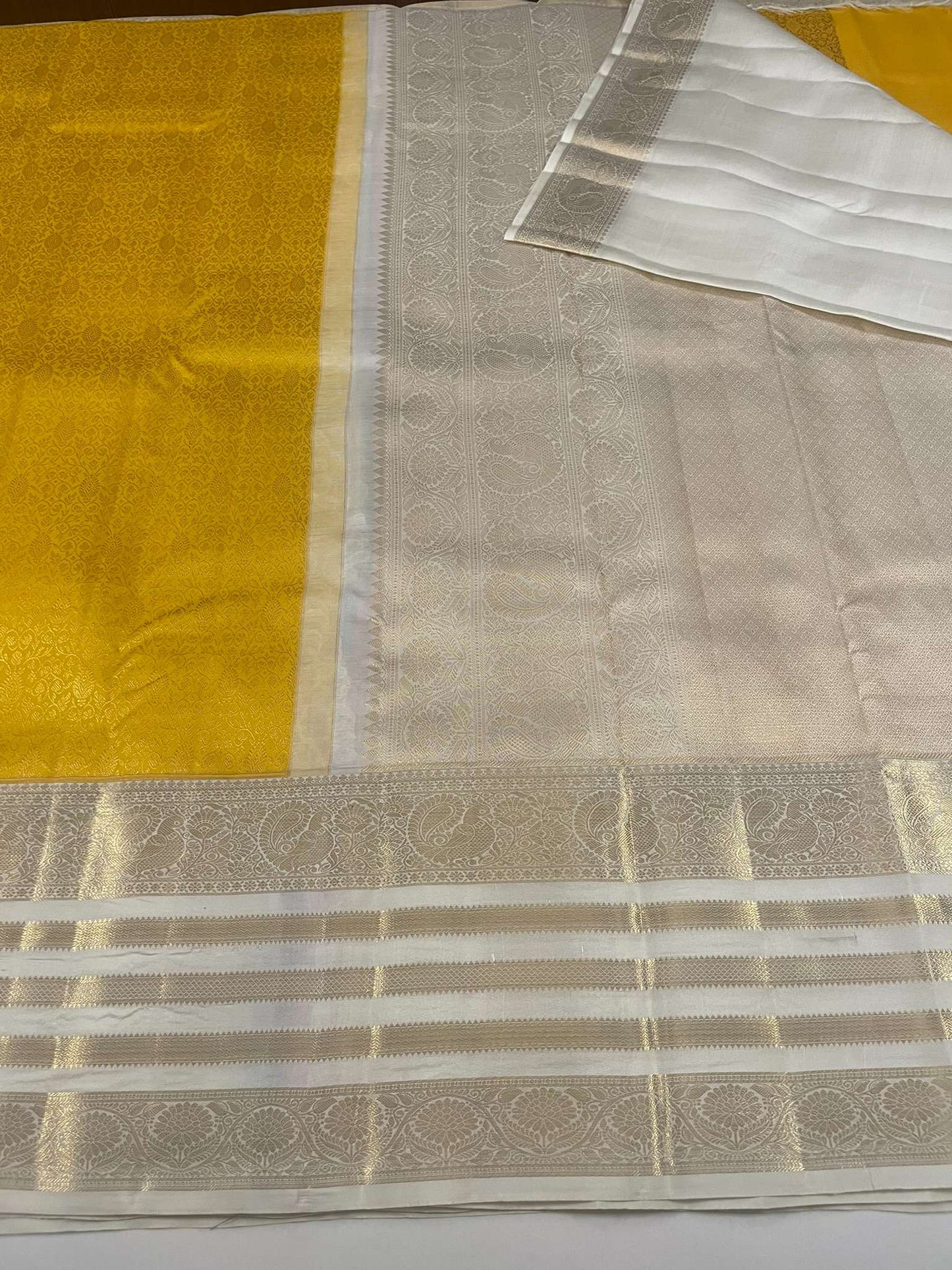 Kanchivaram Silk SBE276C28-1 By SRISHTA