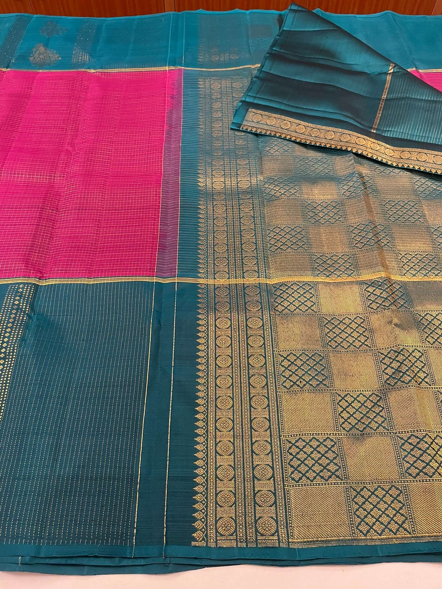 Kanchivaram Silk SBE274C1-2 By SRISHTA