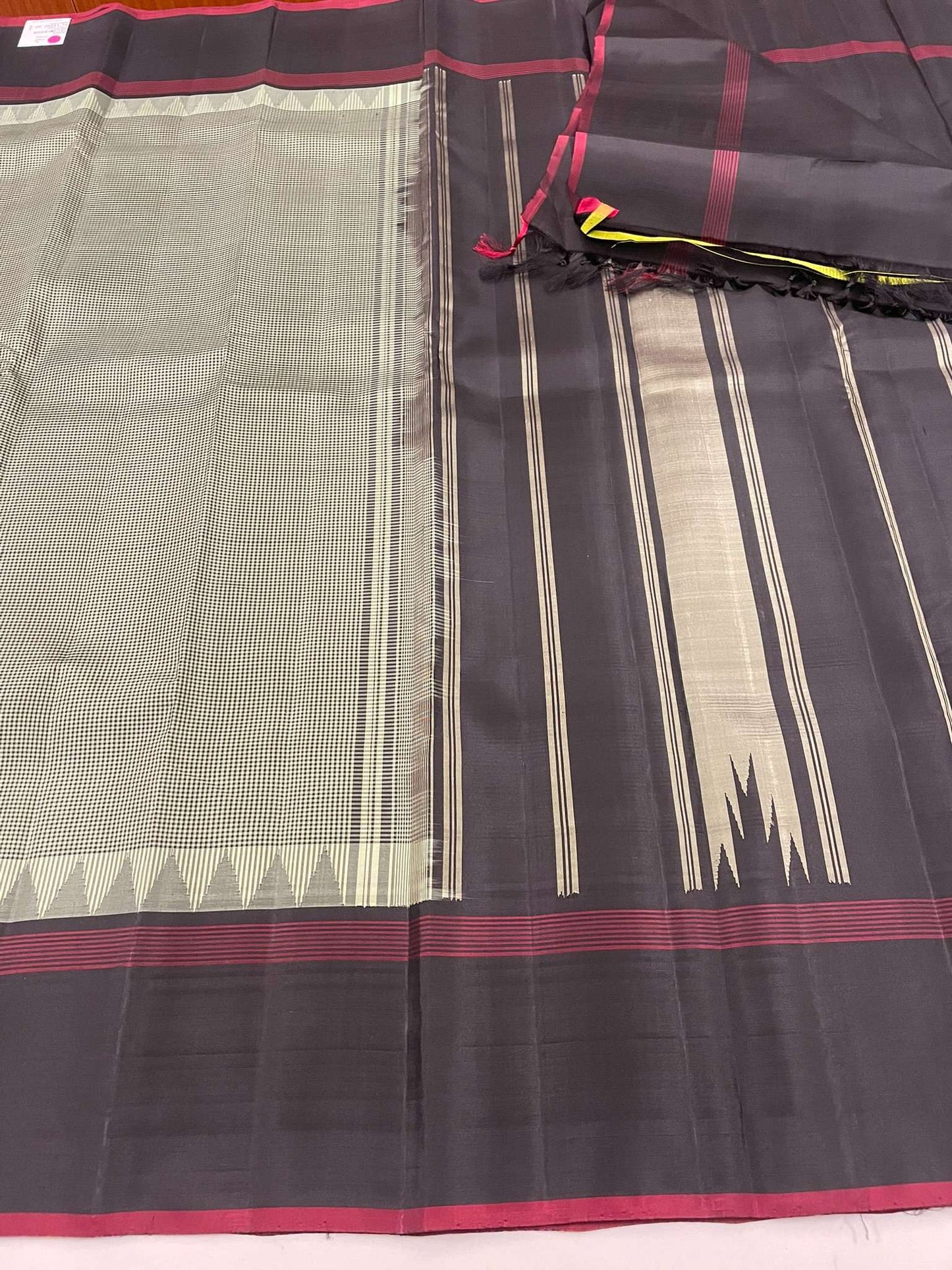 Kanchivaram Silk SBE278C5-1 By SRISHTA