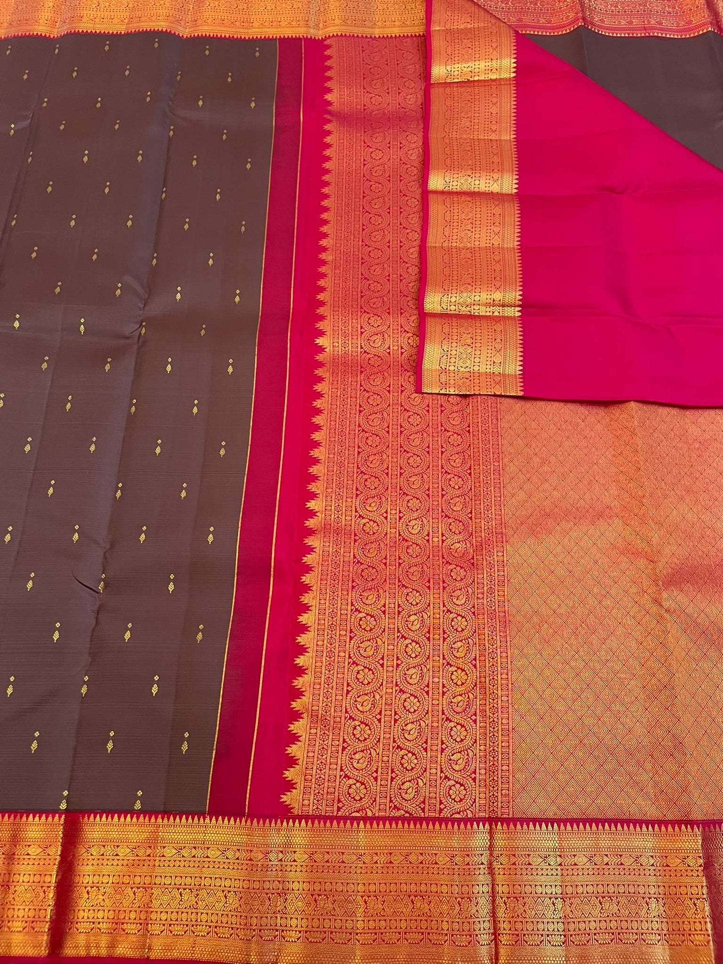 Kanchivaram Silk SBE153J5-11 By SRISHTA