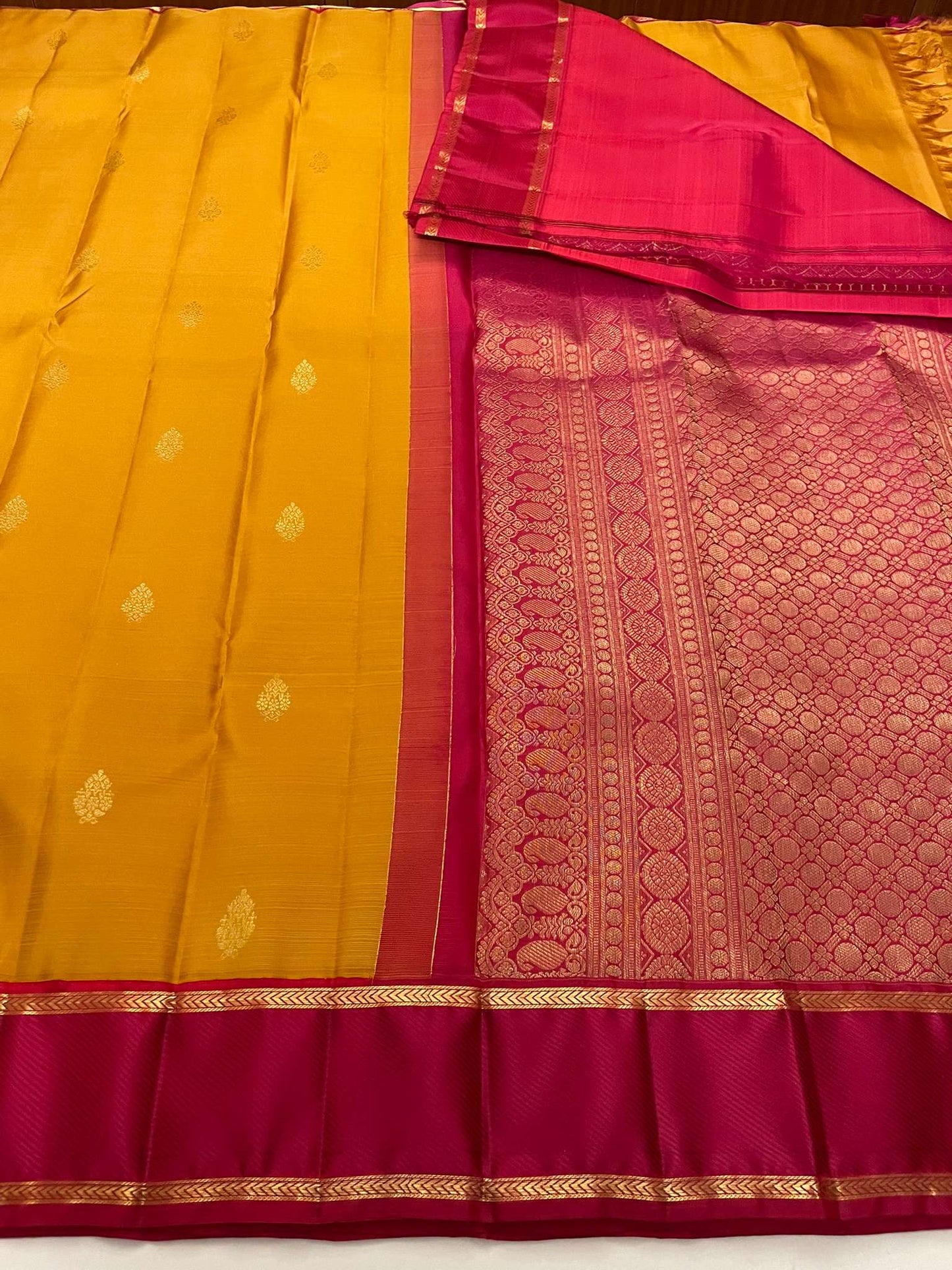 Kanchivaram Silk SBE191K14-5 By SRISHTA