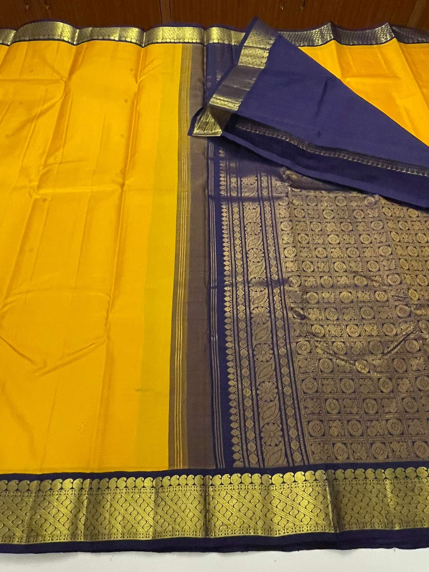 Kanchivaram Silk SBE158J4-1 By SRISHTA