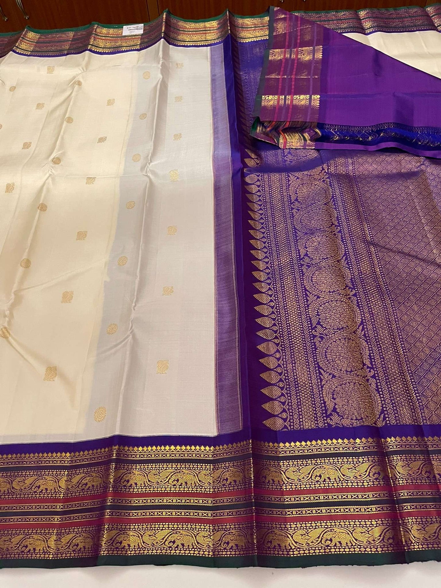 Kanchivaram Silk SBE175J5-1 By SRISHTA