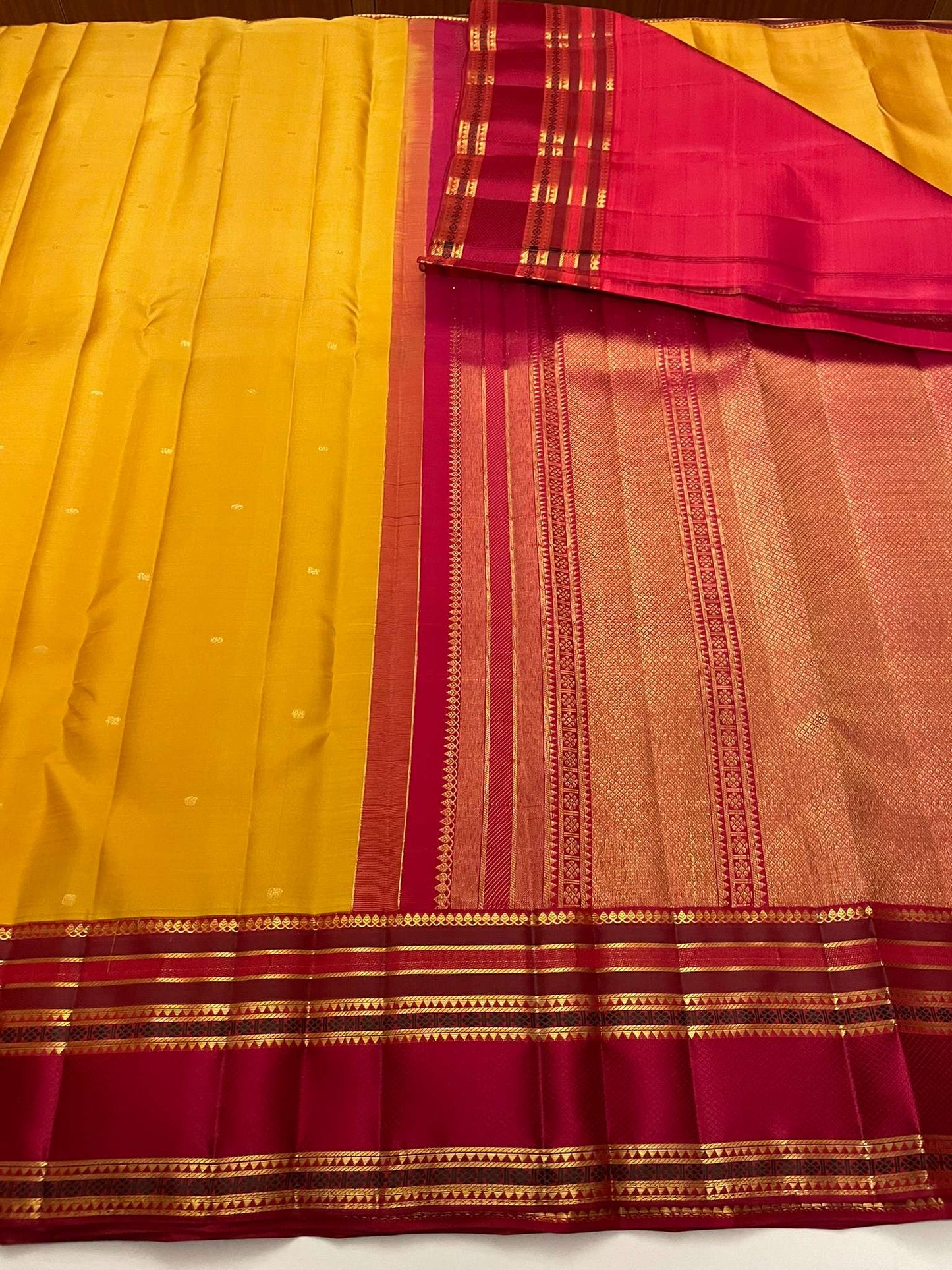 Kanchivaram Silk SBE191K11-1 By SRISHTA