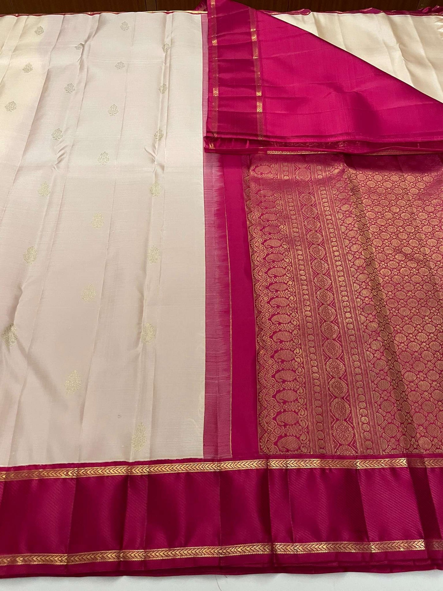 Kanchivaram Silk SBE191K14-6 By SRISHTA