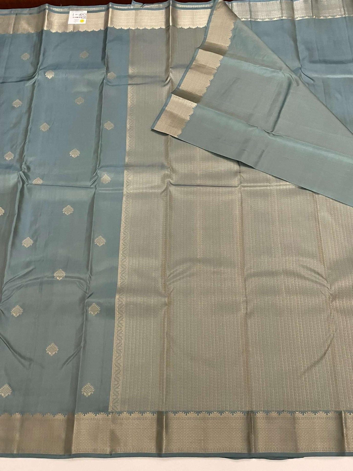 Kanchivaram Silk SBE152J17-2 By SRISHTA