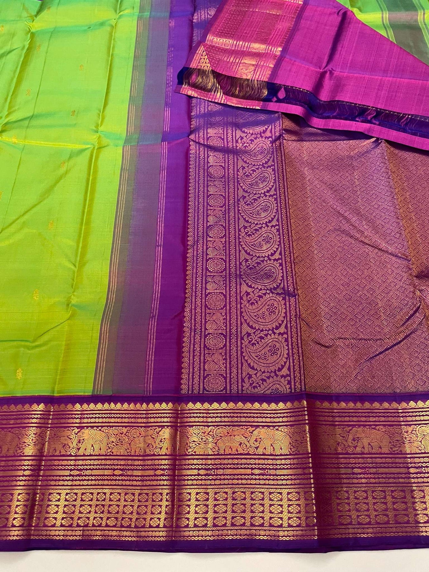 Kanchivaram Silk SBE175J5-2 By SRISHTA