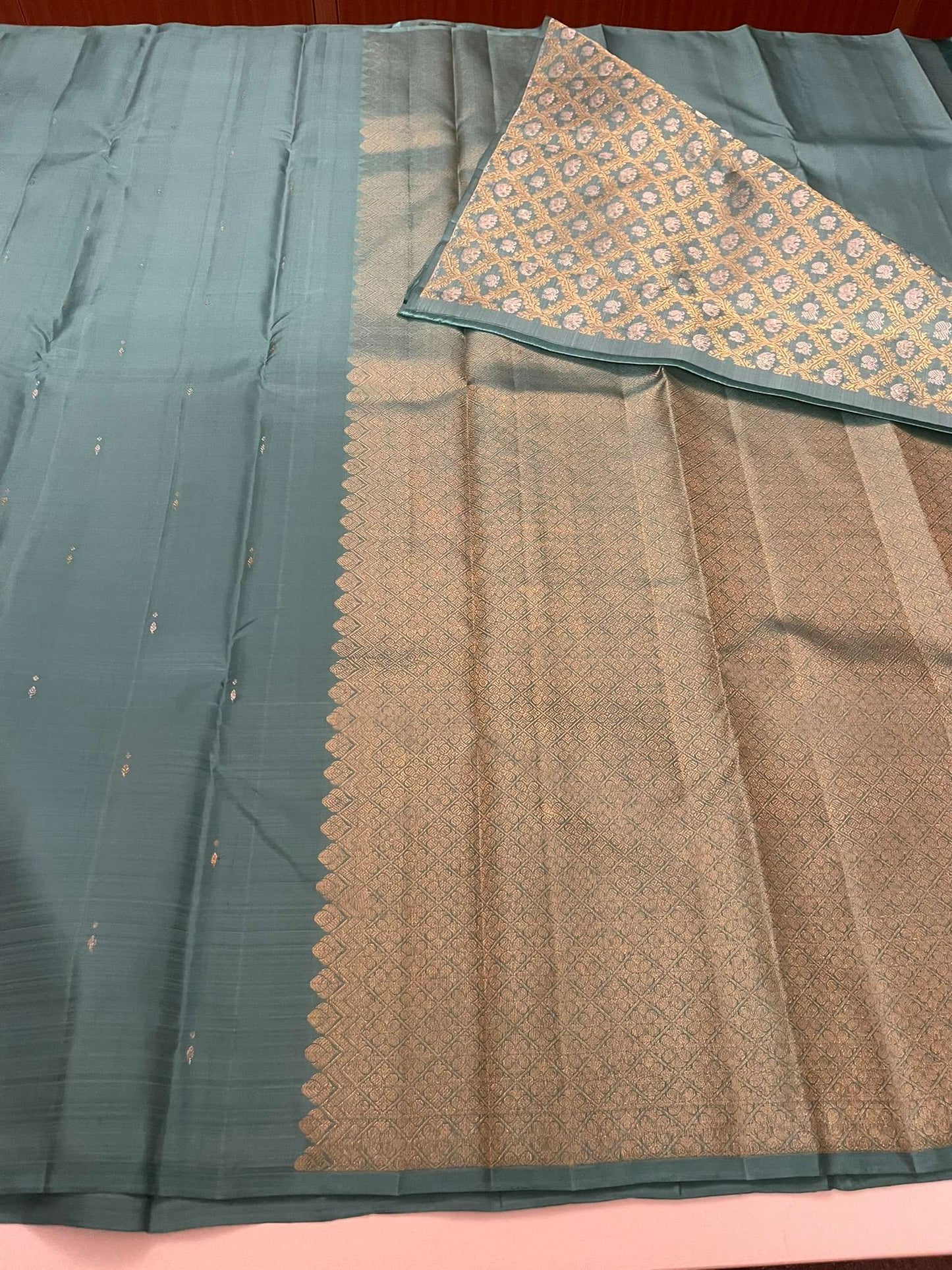 Kanchivaram Silk SBE154J2-2 By SRISHTA