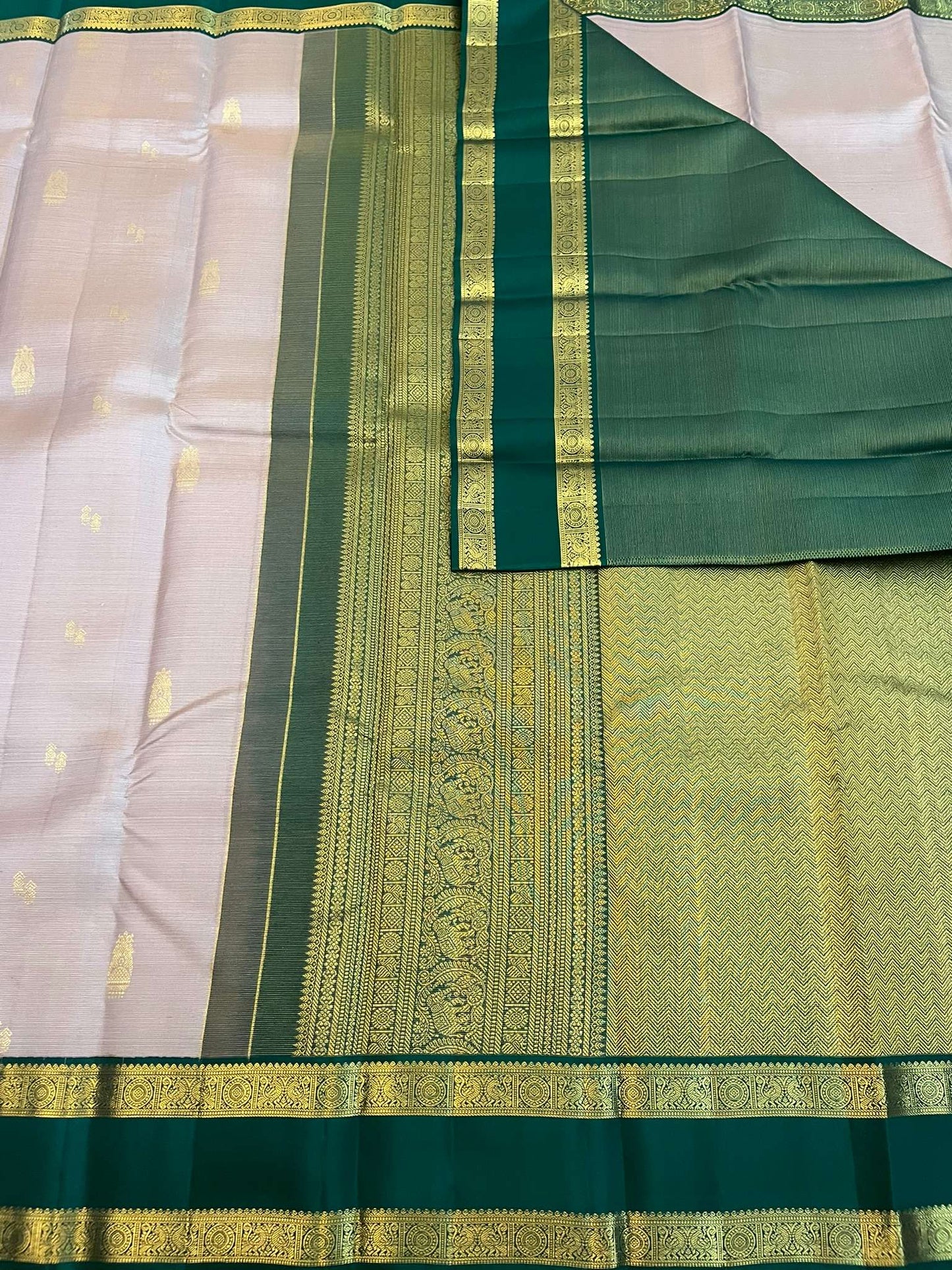 Kanchivaram Silk SBE153J6-8 By SRISHTA
