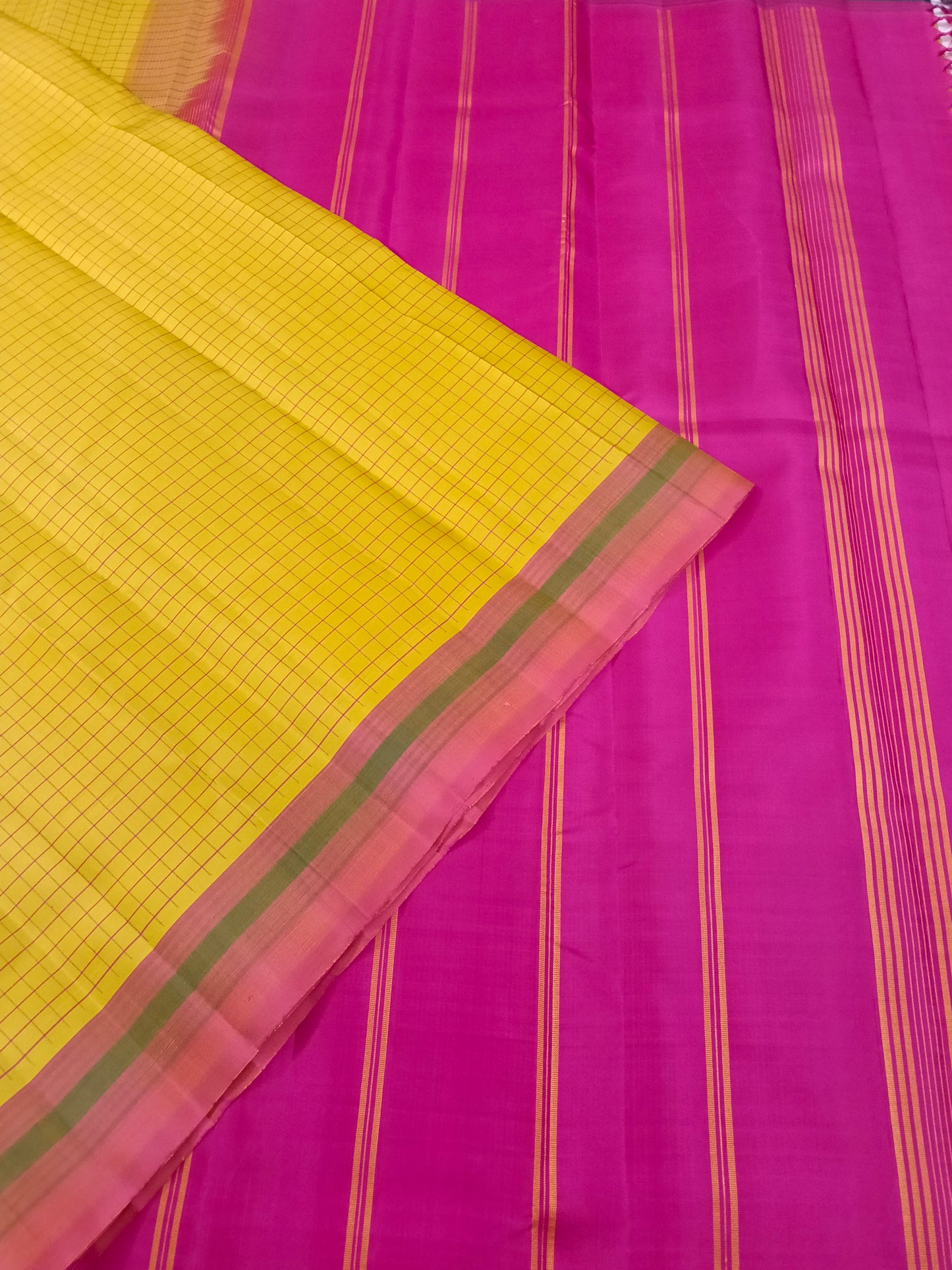Kanchivaram Silk SBF82G1-5 By SRISHTA