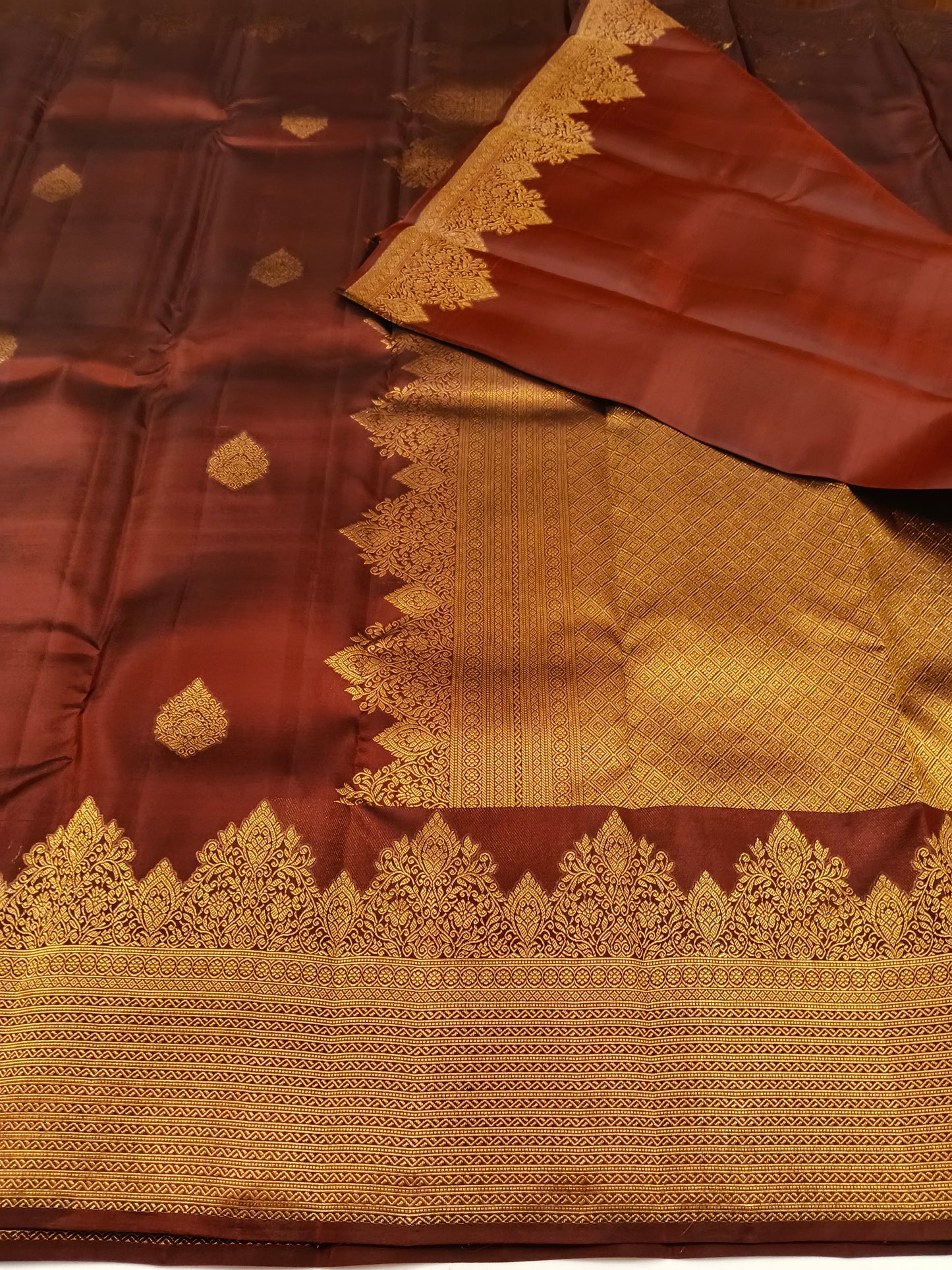 Kanchivaram Silk SBF83G21-3 By SRISHTA