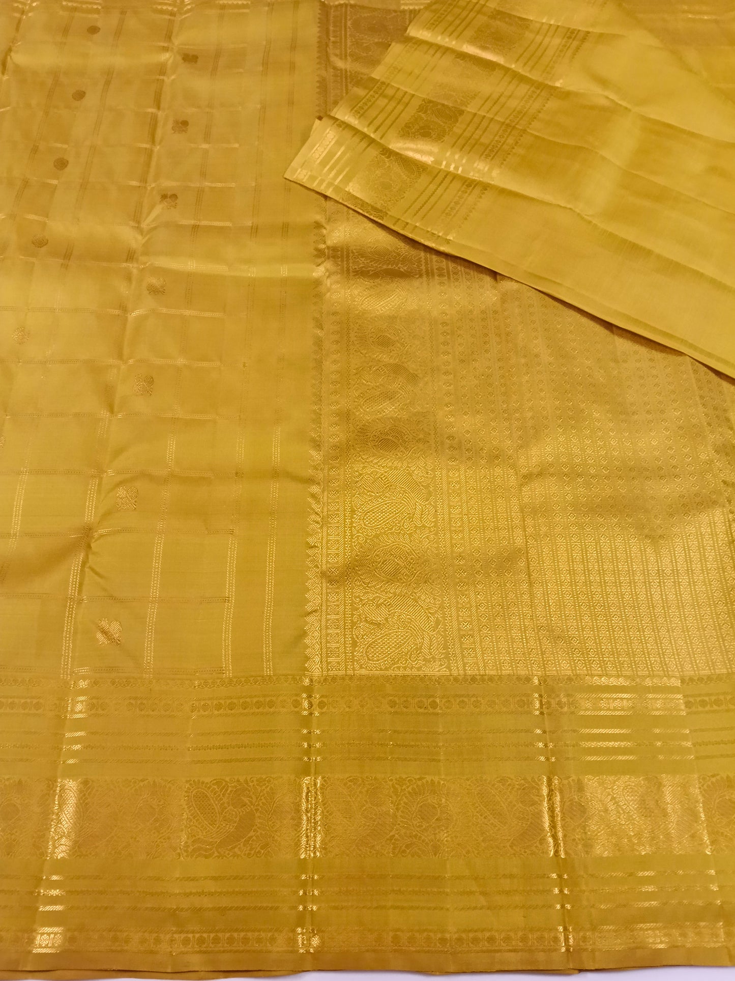 Kanchivaram Silk SBF83G7-1 By SRISHTA