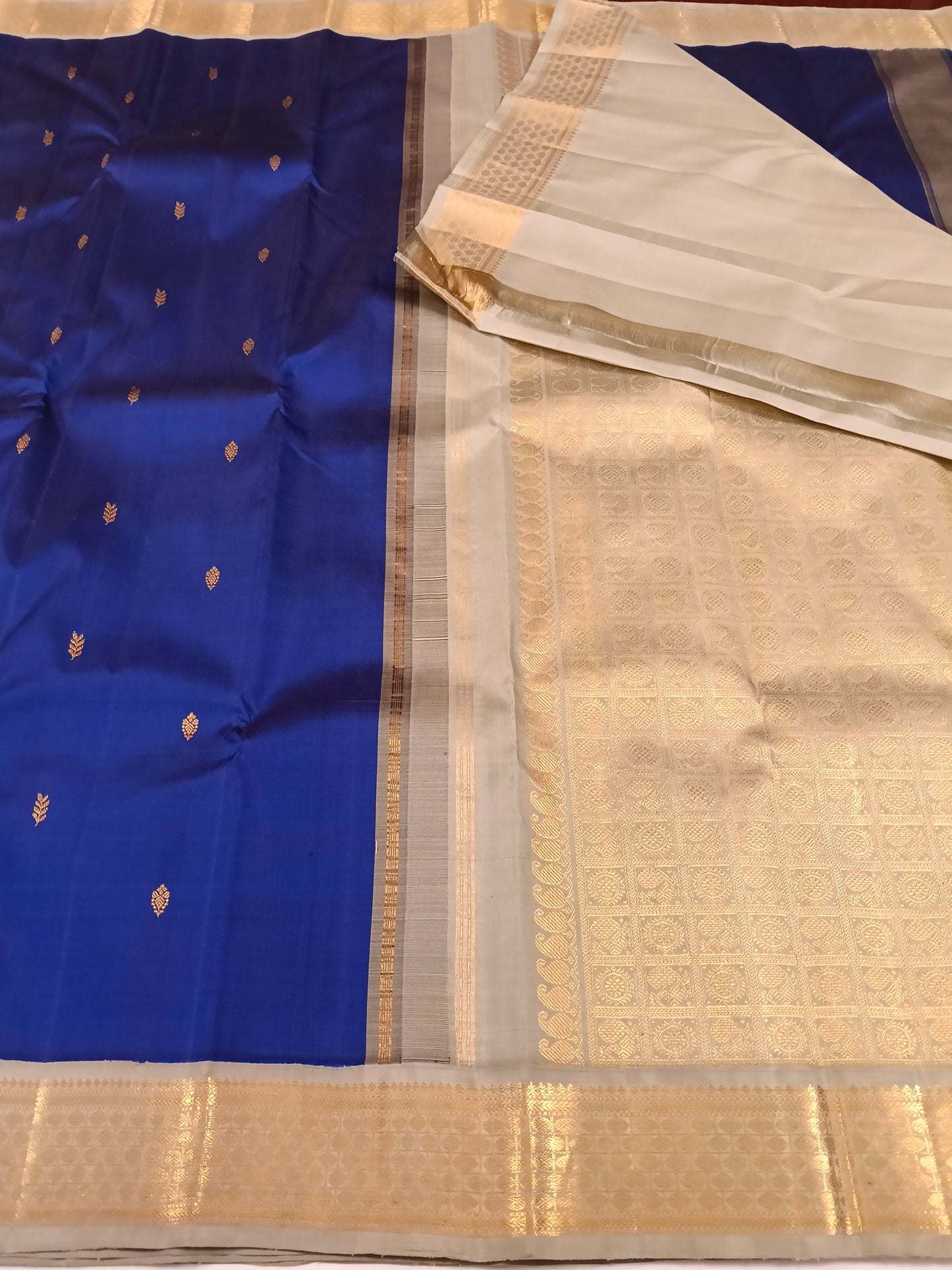 Kanchivaram Silk SBF86G8-1 By SRISHTA