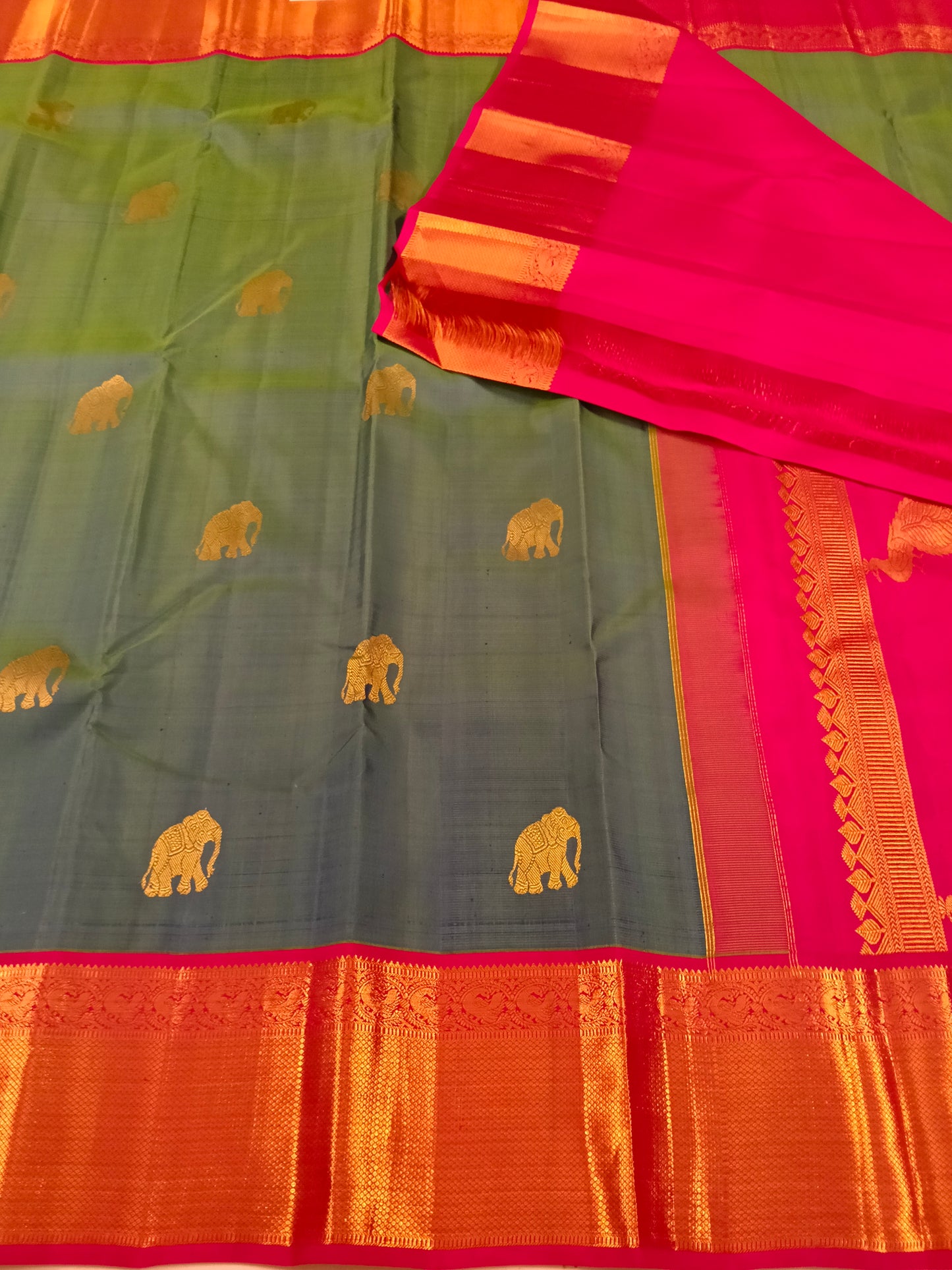 Kanchivaram Silk SBF86G2-1 By SRISHTA