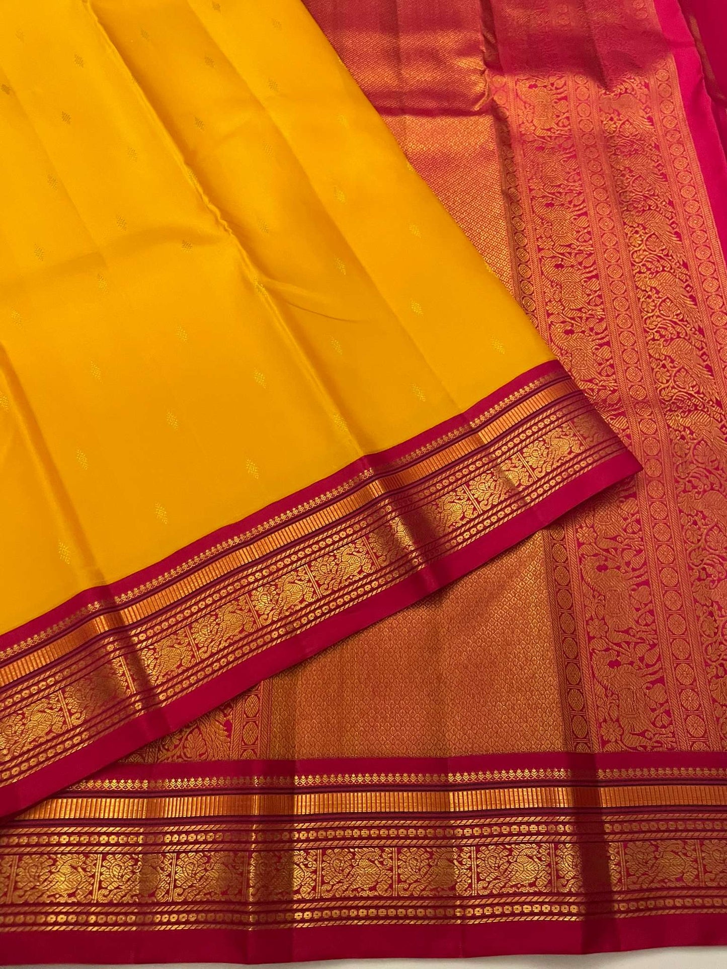 Kanchivaram Silk SBE208L5-6 By SRISHTA