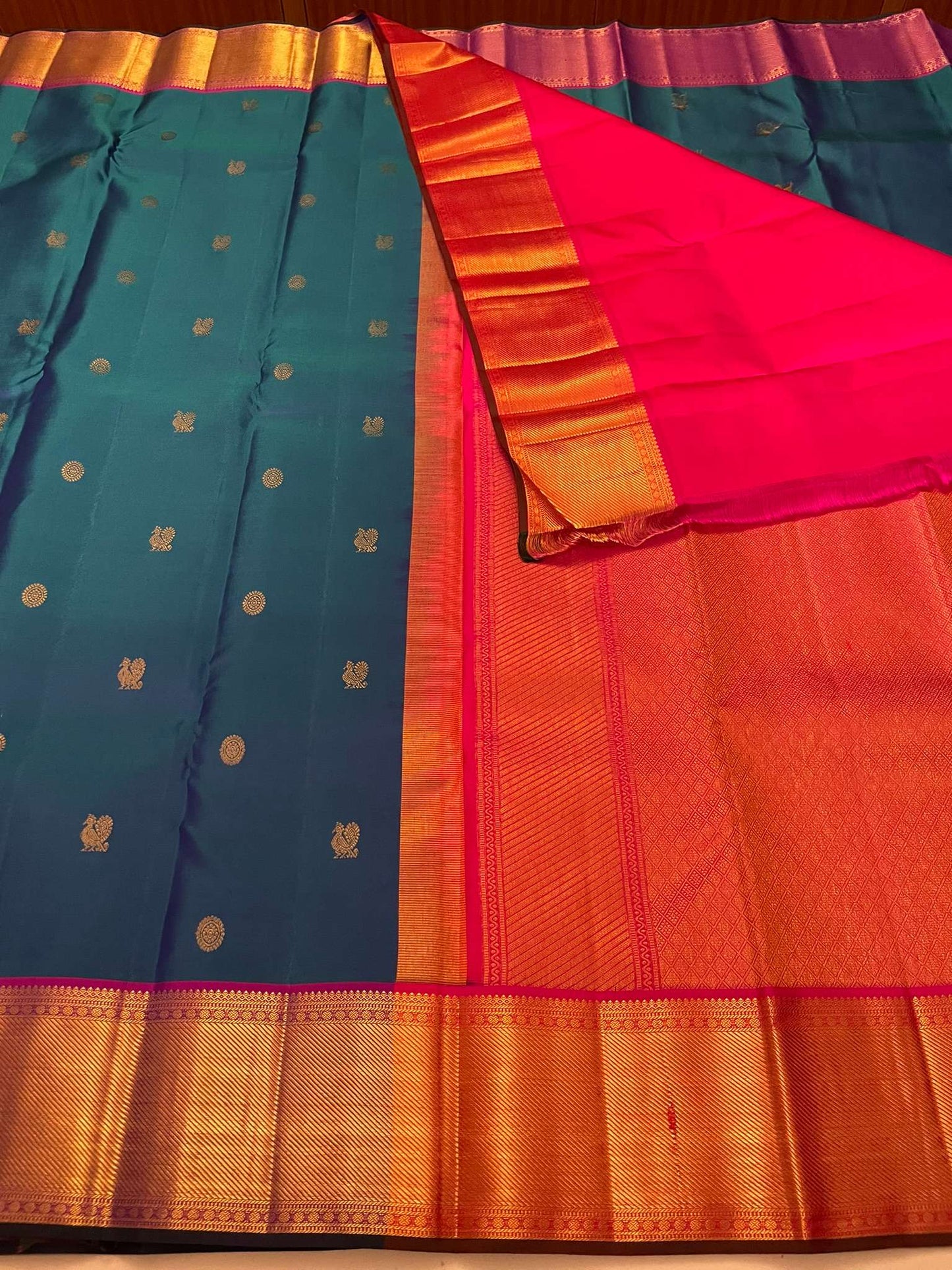 Kanchivaram Silk SBE208L7-6 By SRISHTA
