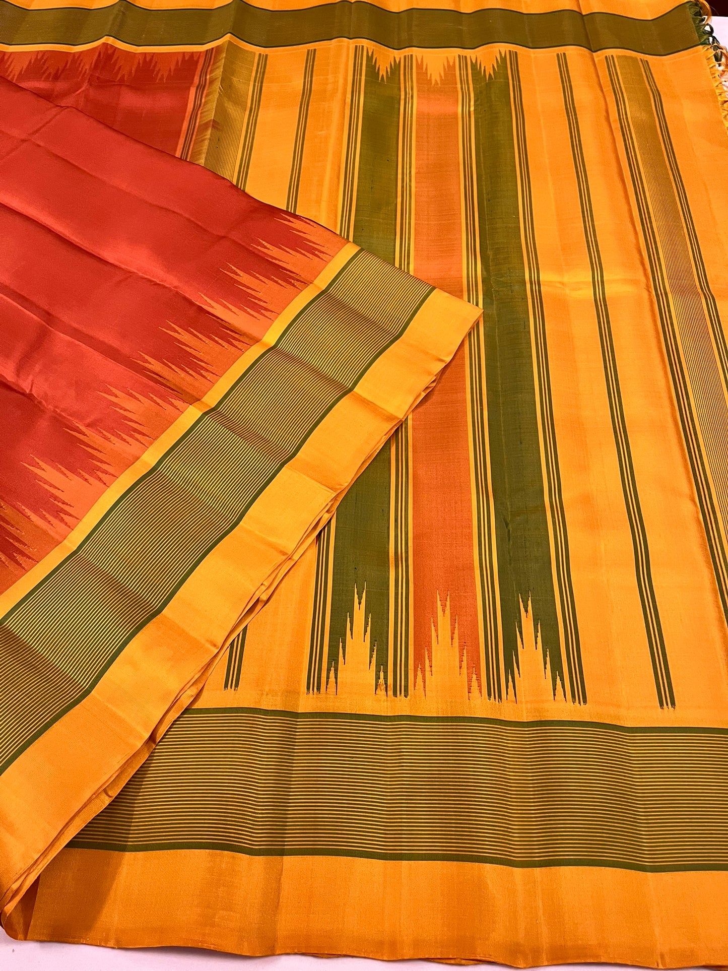 Kanchivaram Silk SBF92H4-2 By SRISHTA