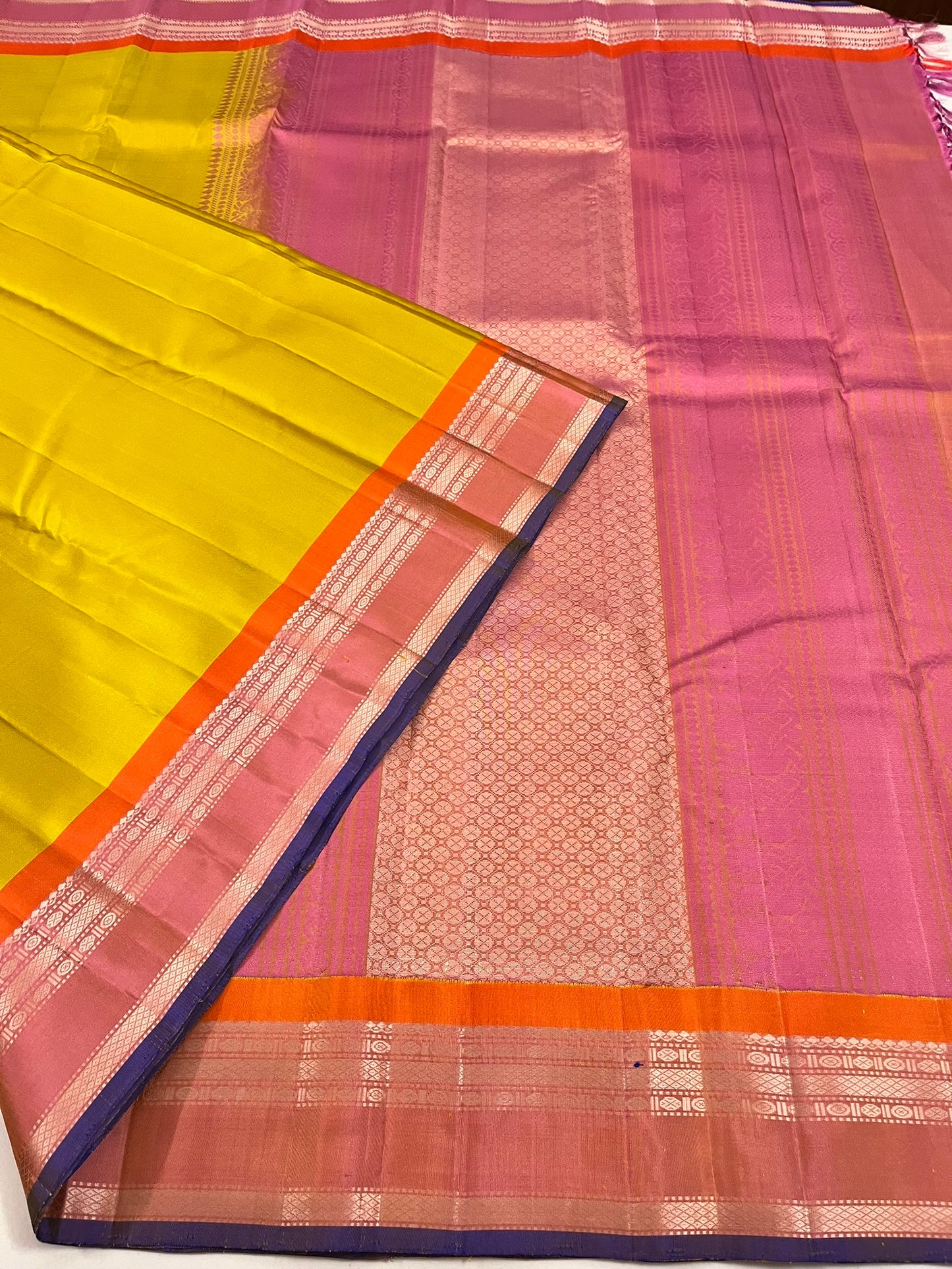 Kanchivaram Silk SBF92H2-1 By SRISHTA