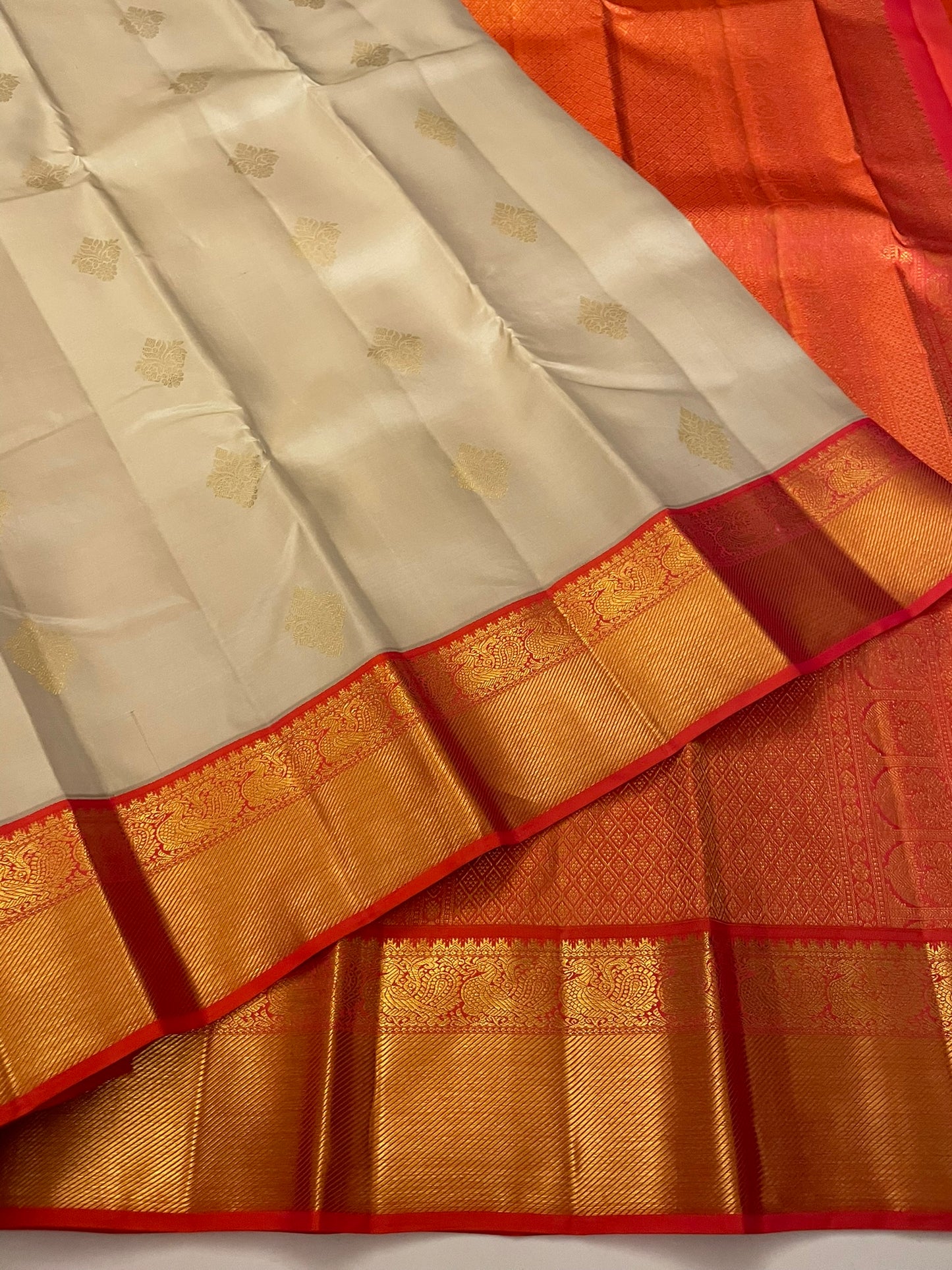 Kanchivaram Silk SBE204L1-10 By SRISHTA