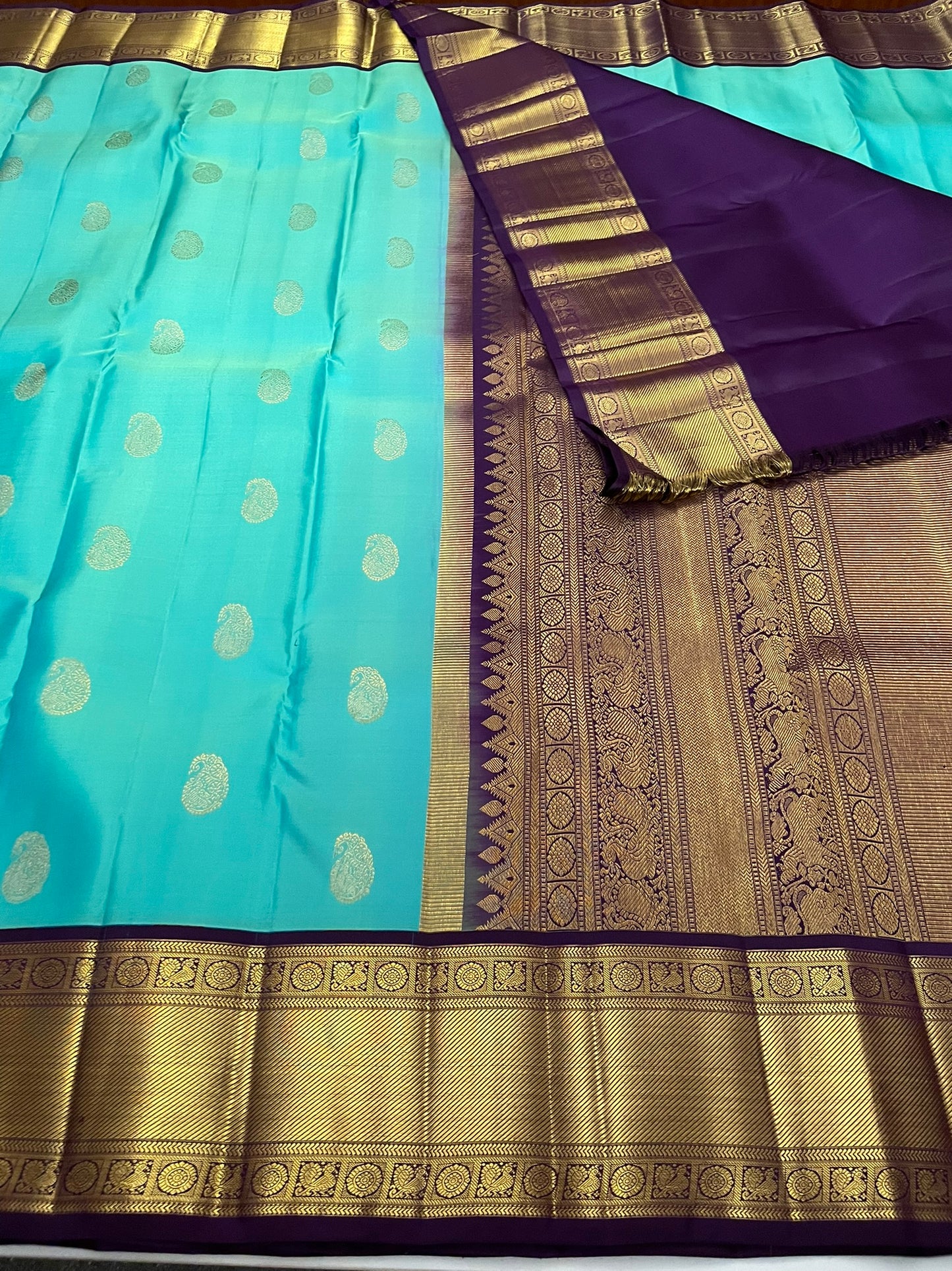 Kanchivaram Silk SBE207L1-12 By SRISHTA