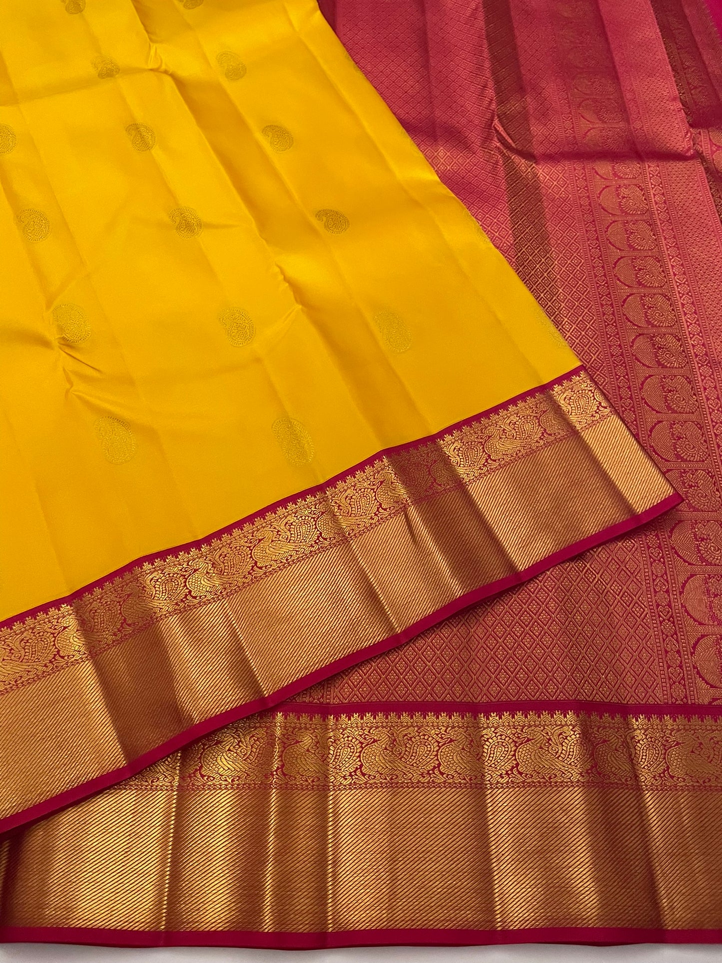 Kanchivaram Silk SBE207L1-9 By SRISHTA