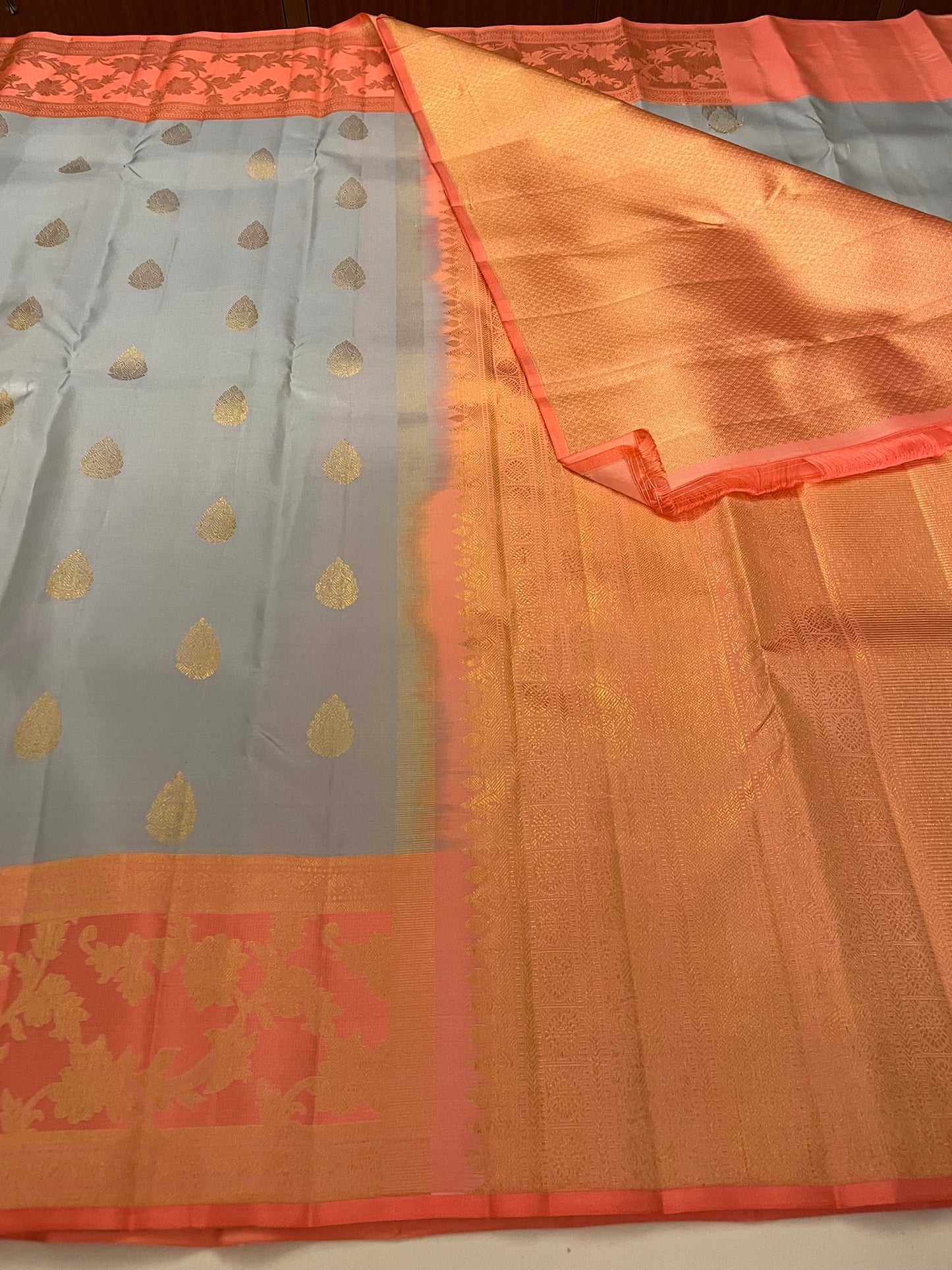 Kanchivaram Silk SBE207L1-18 By SRISHTA