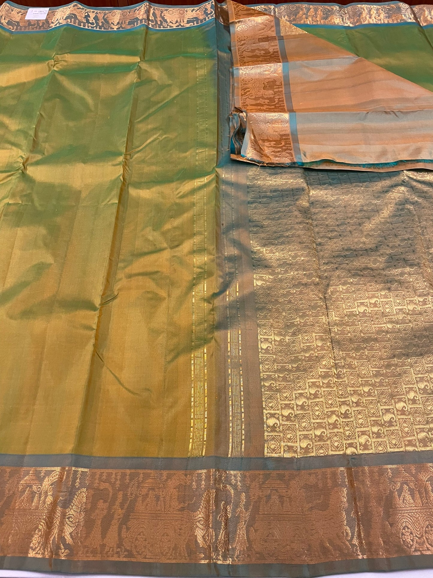 Kanchivaram Silk SBF63F4-1 By SRISHTA
