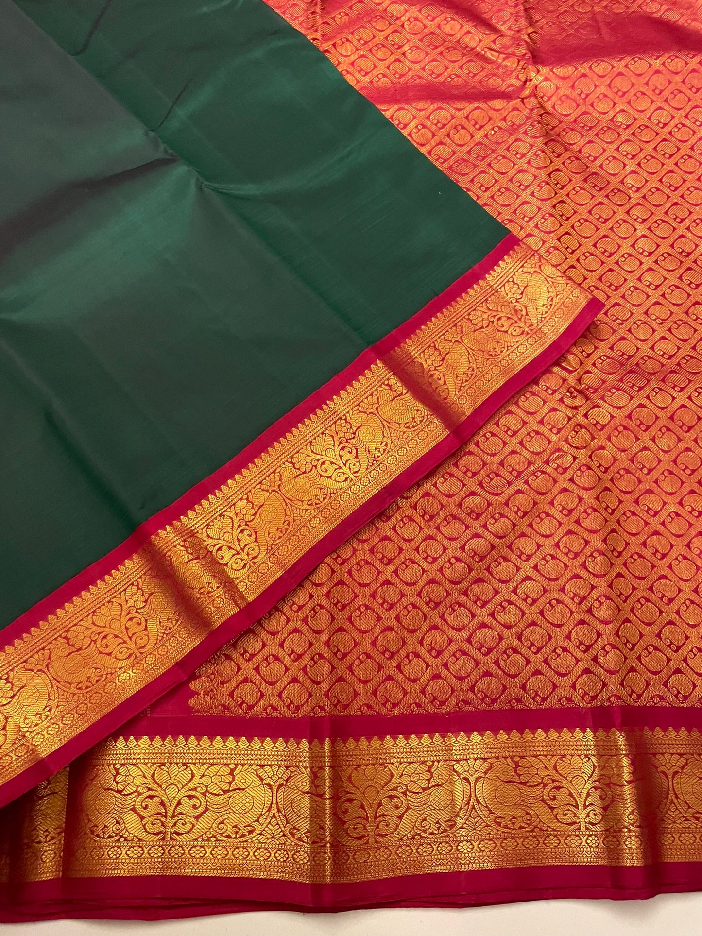 Kanchivaram Silk SBE212L3-1 By SRISHTA