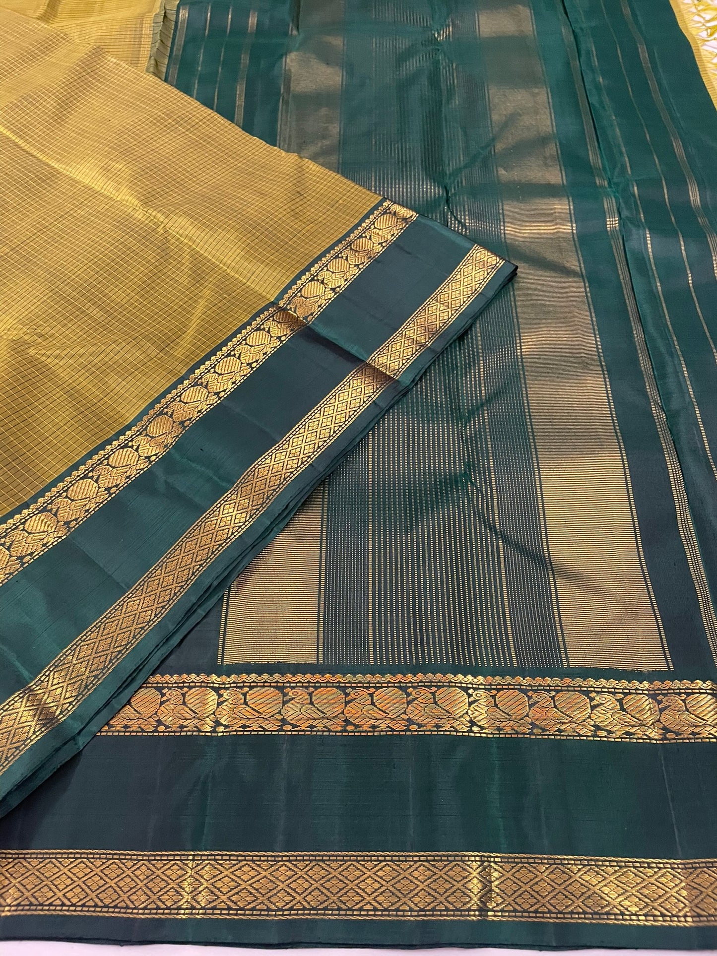 Kanchivaram Silk SBF64F6-1 By SRISHTA