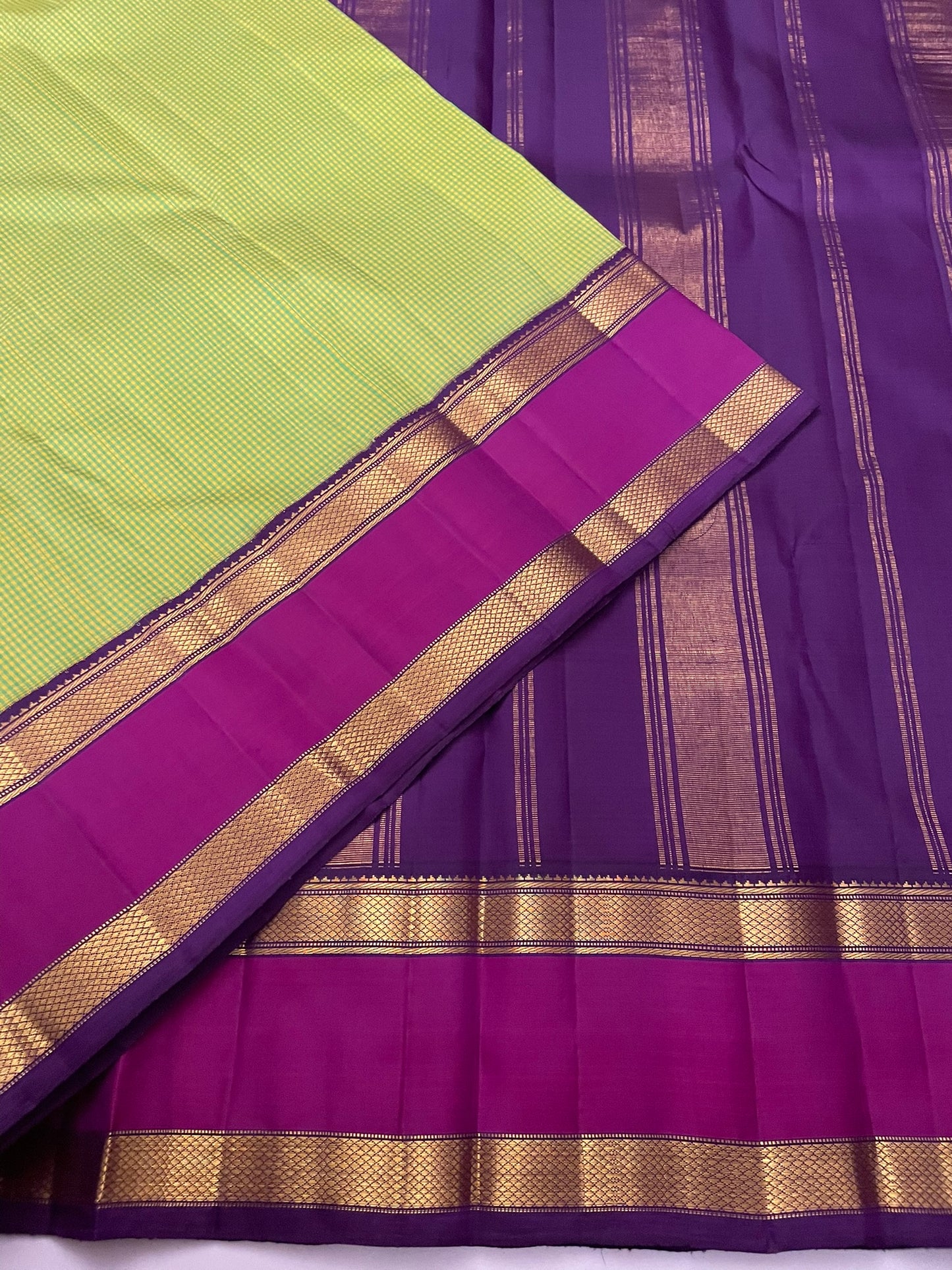 Kanchivaram Silk SBE213L2-1 By SRISHTA
