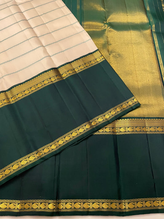 Kanchivaram Silk SBE211L5-1 By SRISHTA