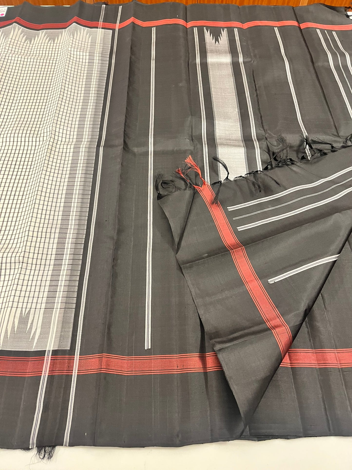 Kanchivaram Silk SBF93H1-1 By SRISHTA