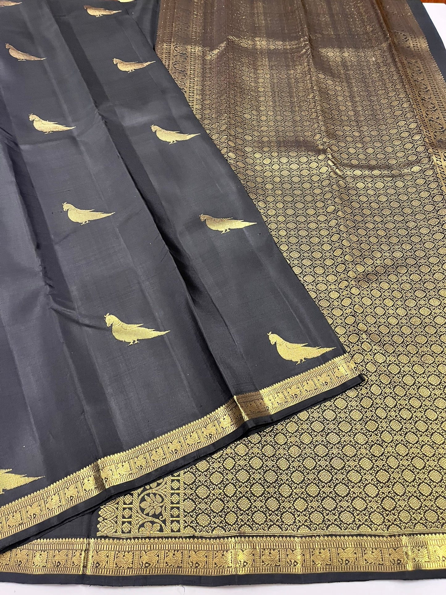Kanchivaram Silk SBF90H4-3 By SRISHTA