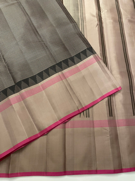 Kanchivaram Silk SBE217L5-3 By SRISHTA