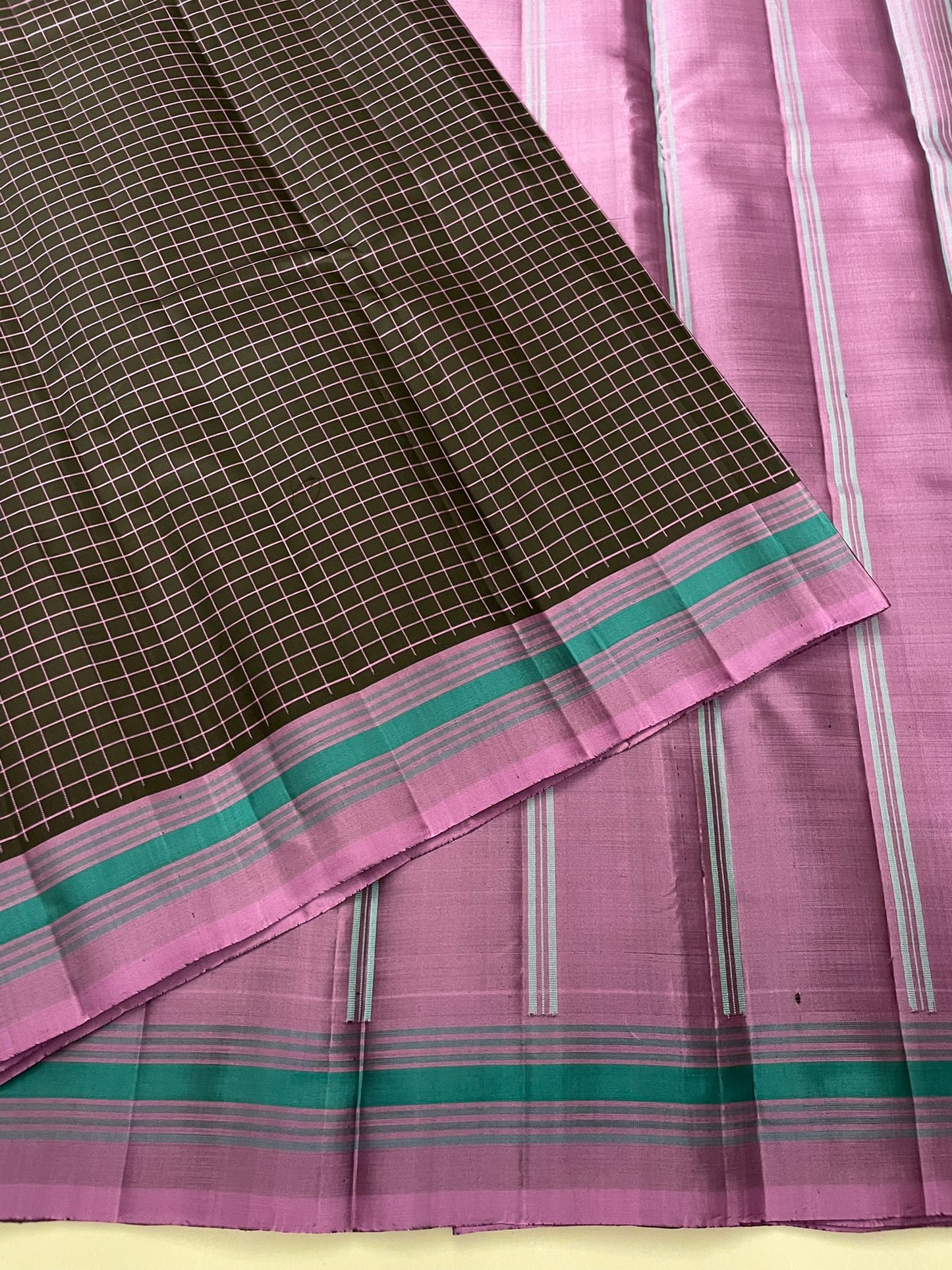 Kanchivaram Silk SBE217L1-1 By SRISHTA