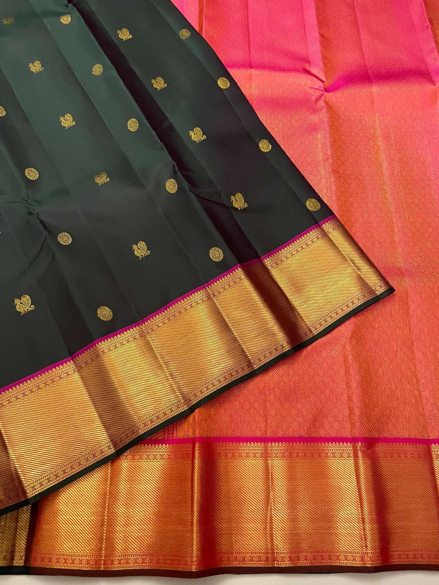 Kanchivaram Silk SBE218L12-2 By SRISHTA