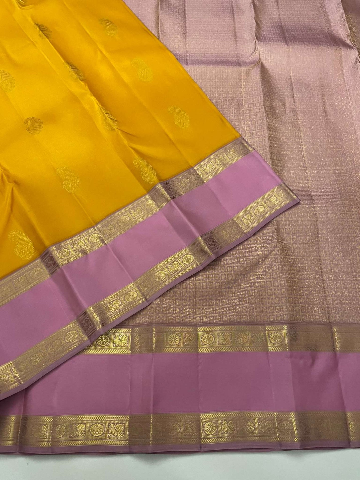 Kanchivaram Silk SBE218L8-12 By SRISHTA