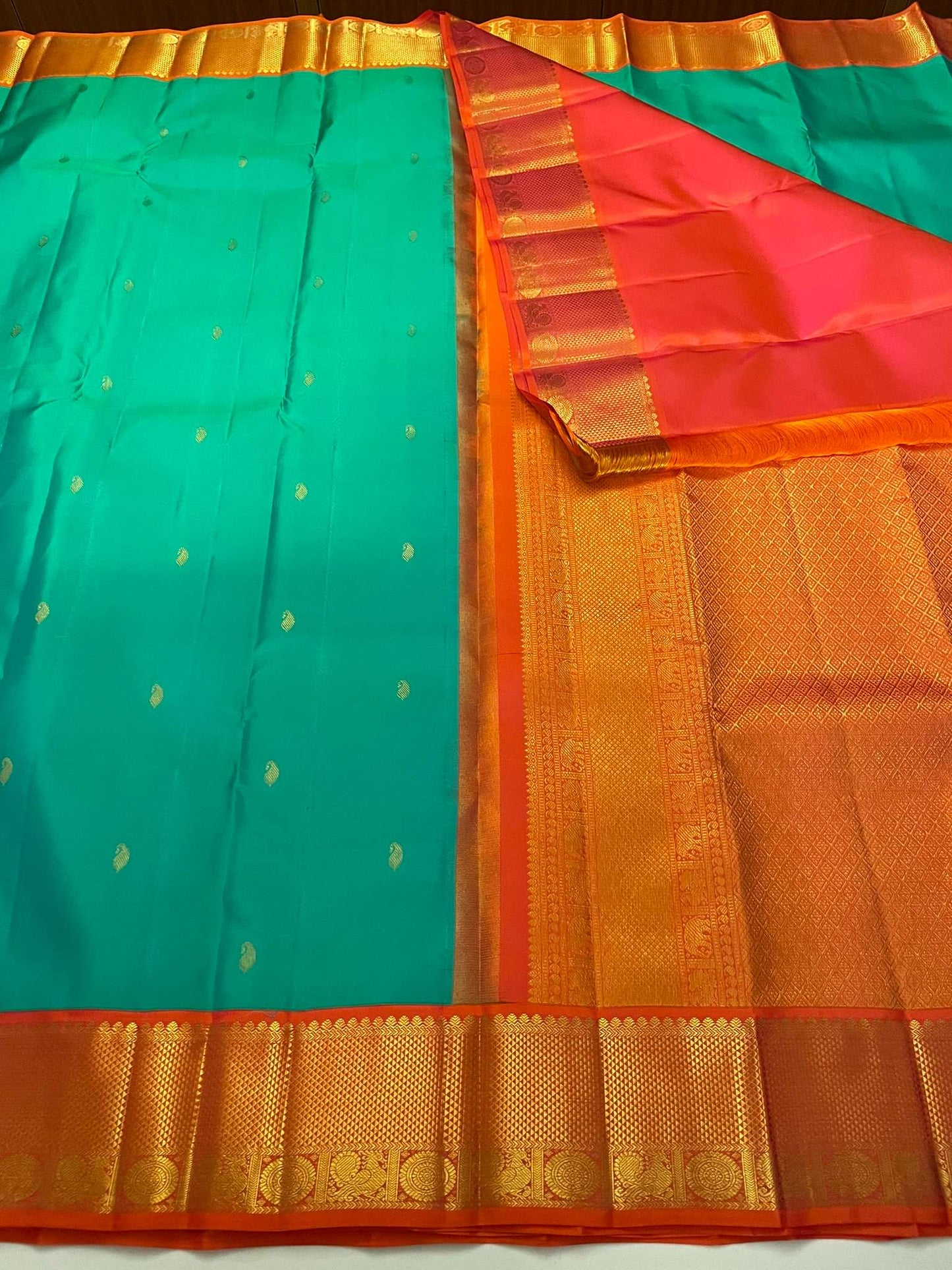 Kanchivaram Silk SBE218L8-10 By SRISHTA