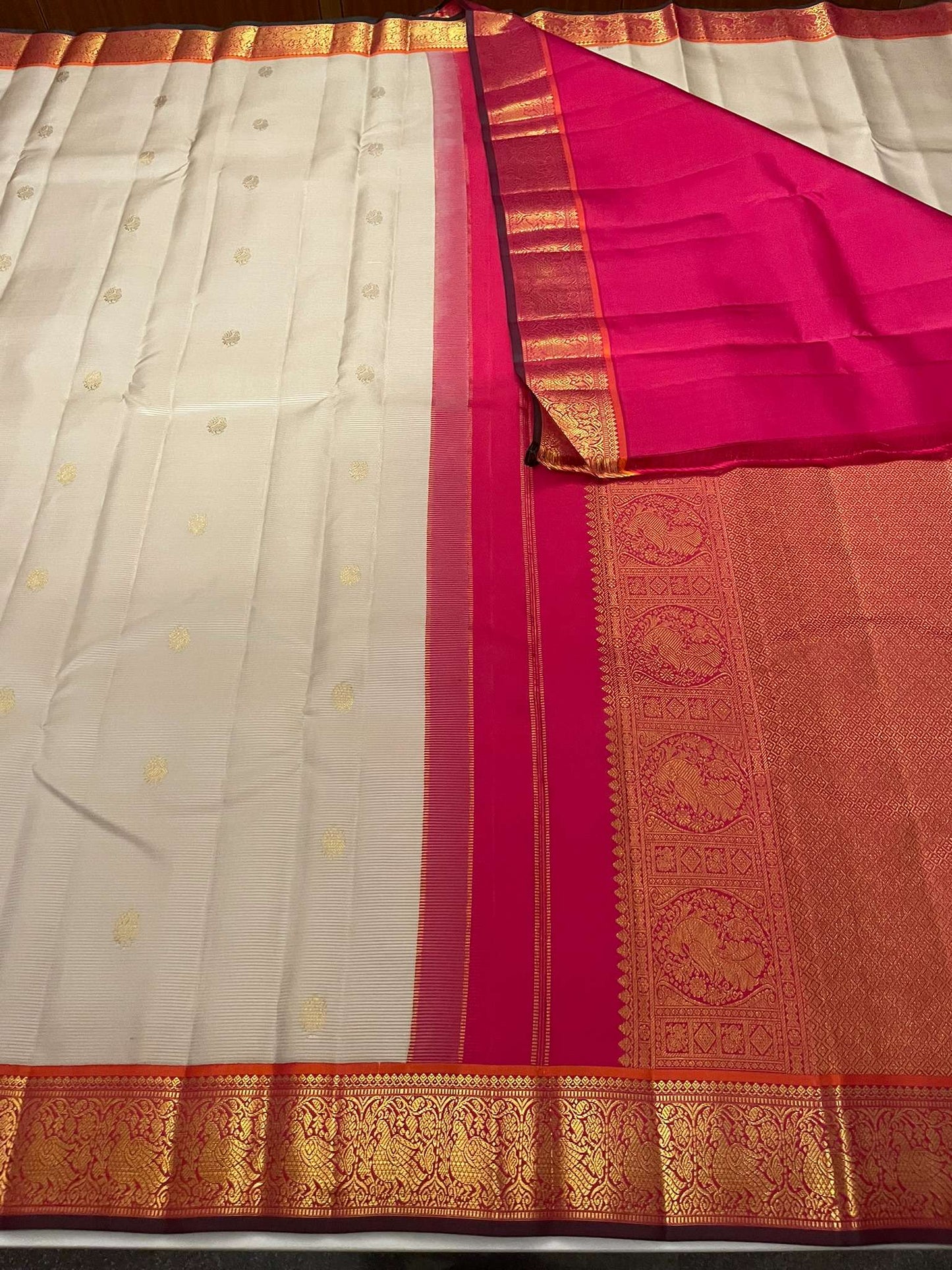 Kanchivaram Silk SBE218L8-9 By SRISHTA