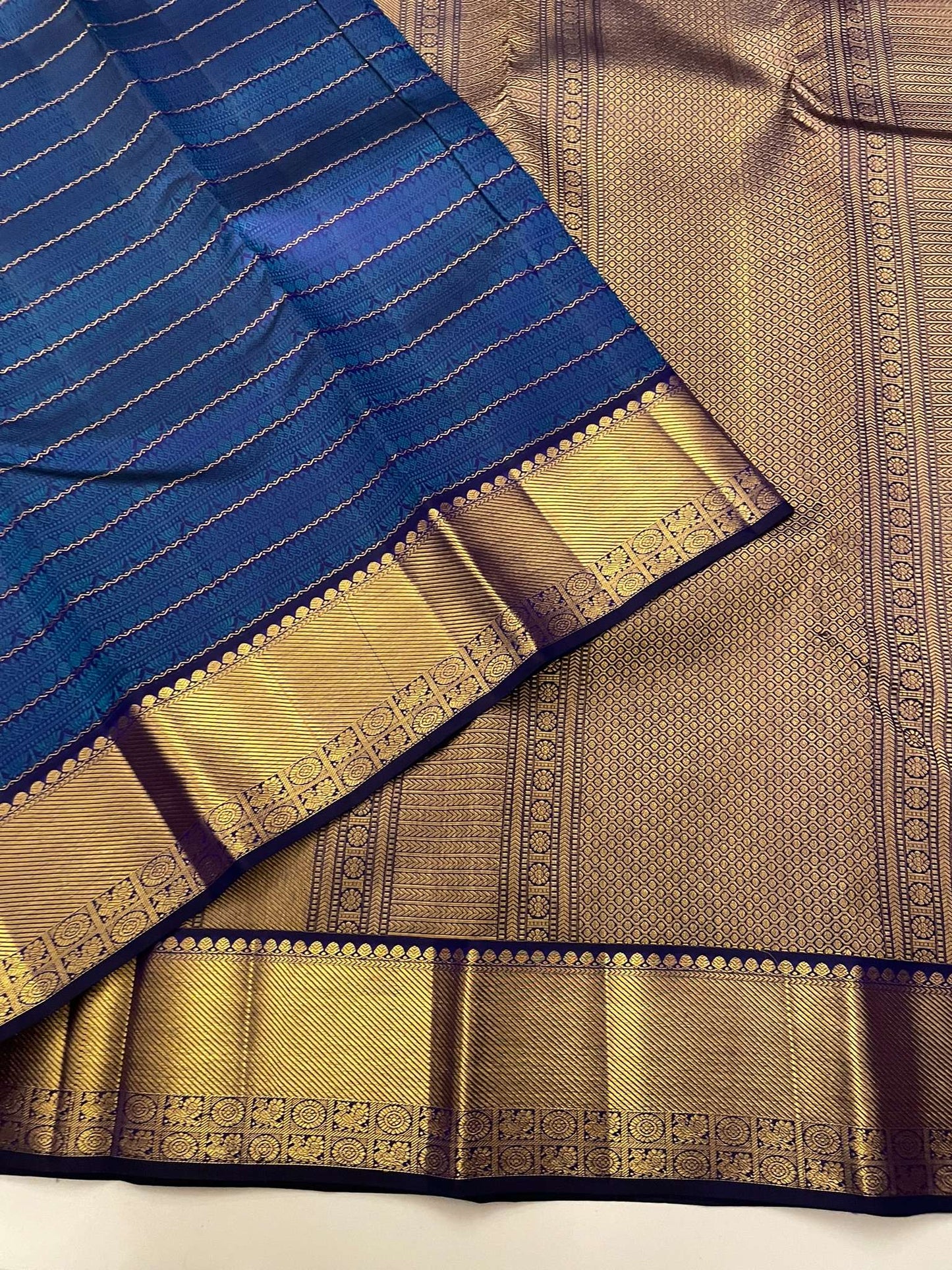 Kanchivaram Silk SBE218L10-1 By SRISHTA
