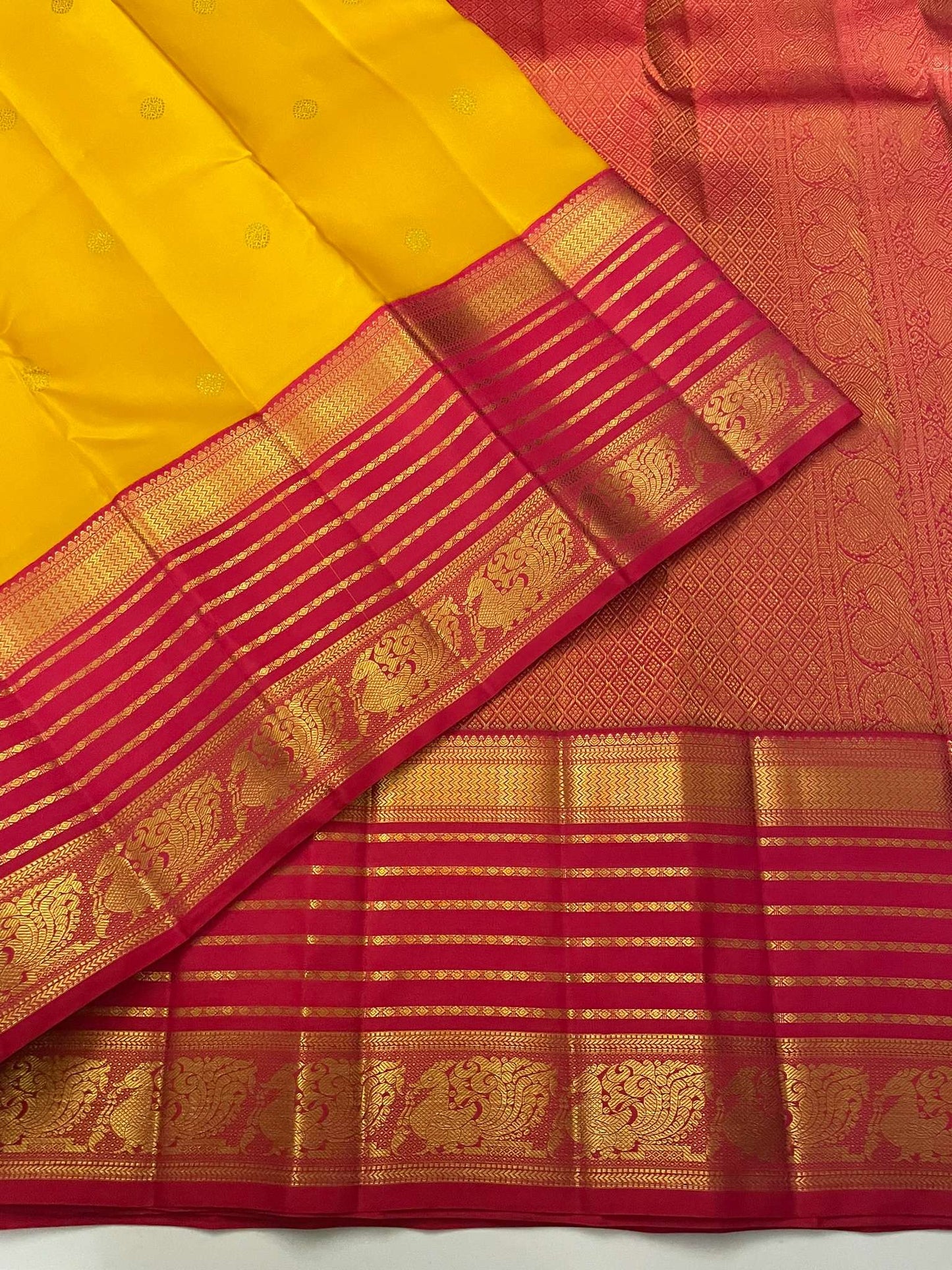 Kanchivaram Silk SBE218L2-15 By SRISHTA