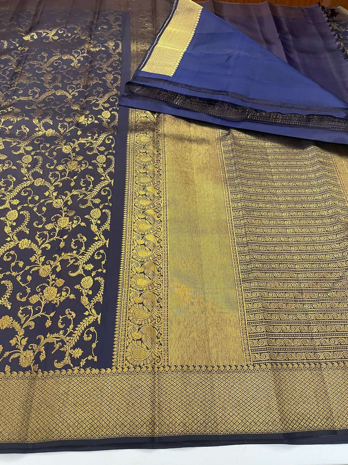 Kanchivaram Silk SBE108I8-1 By SRISHTA