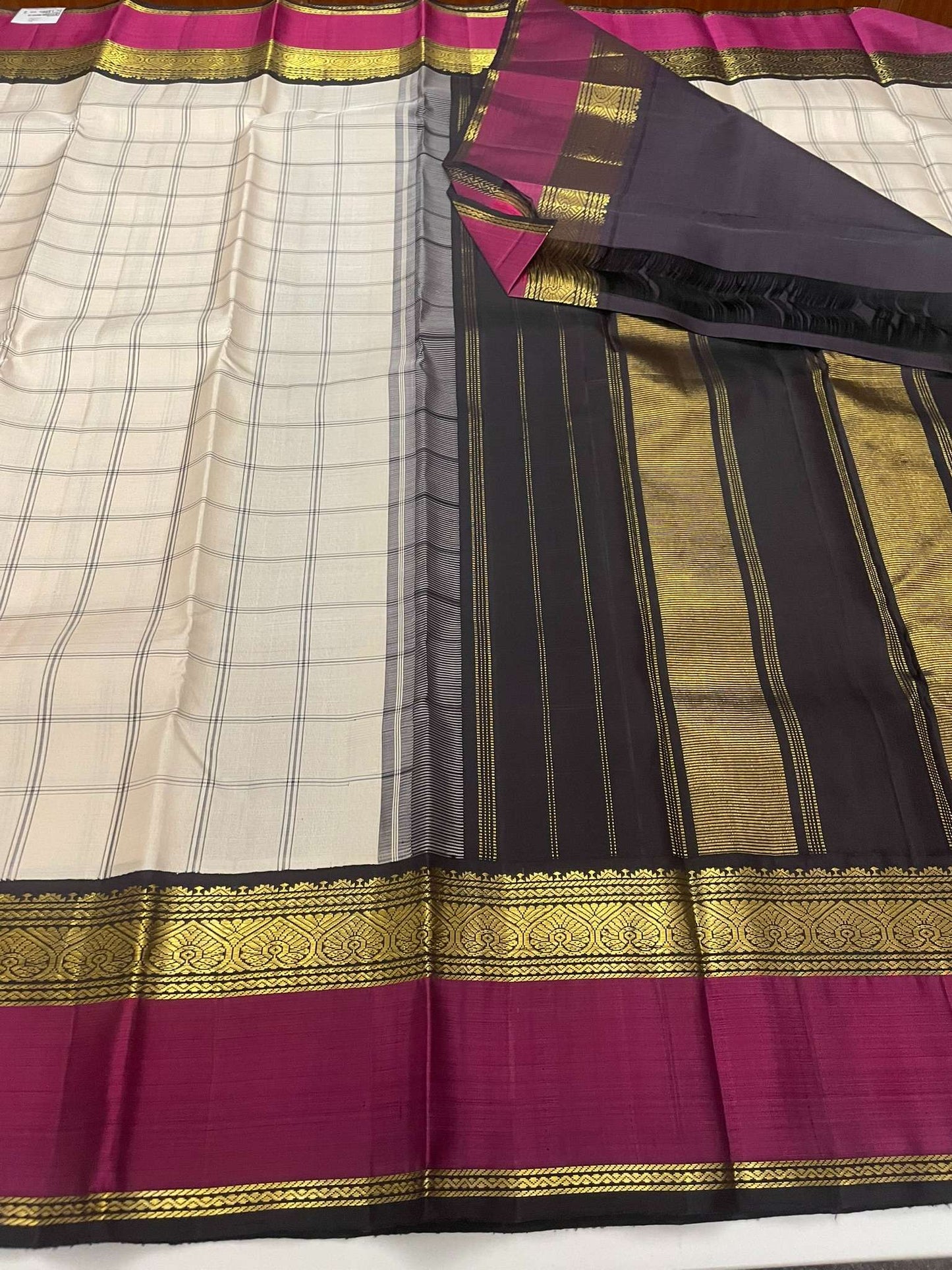 Kanchivaram Silk SBE107I7-1 By SRISHTA