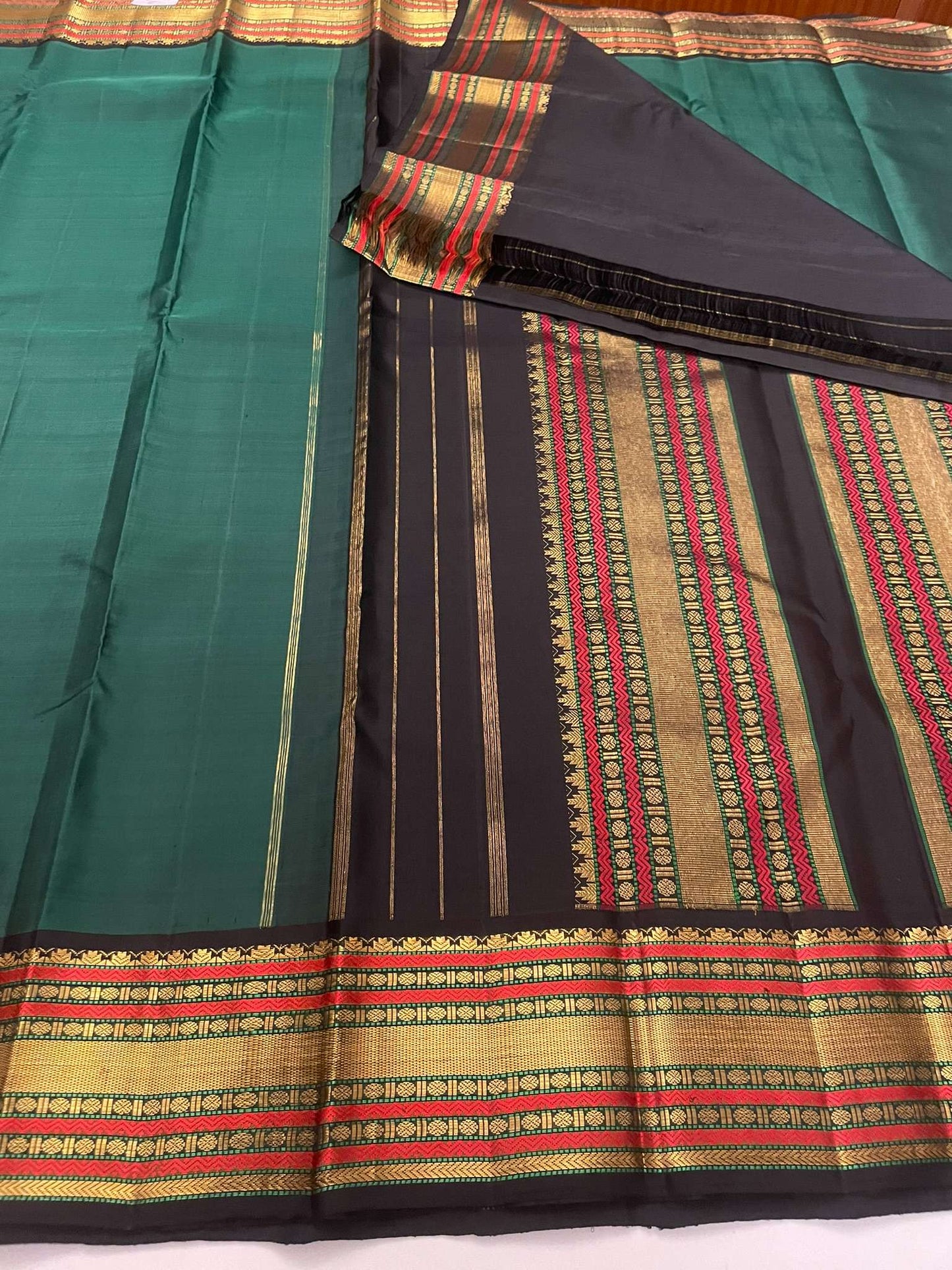 Kanchivaram Silk SBE107I5-1 By SRISHTA