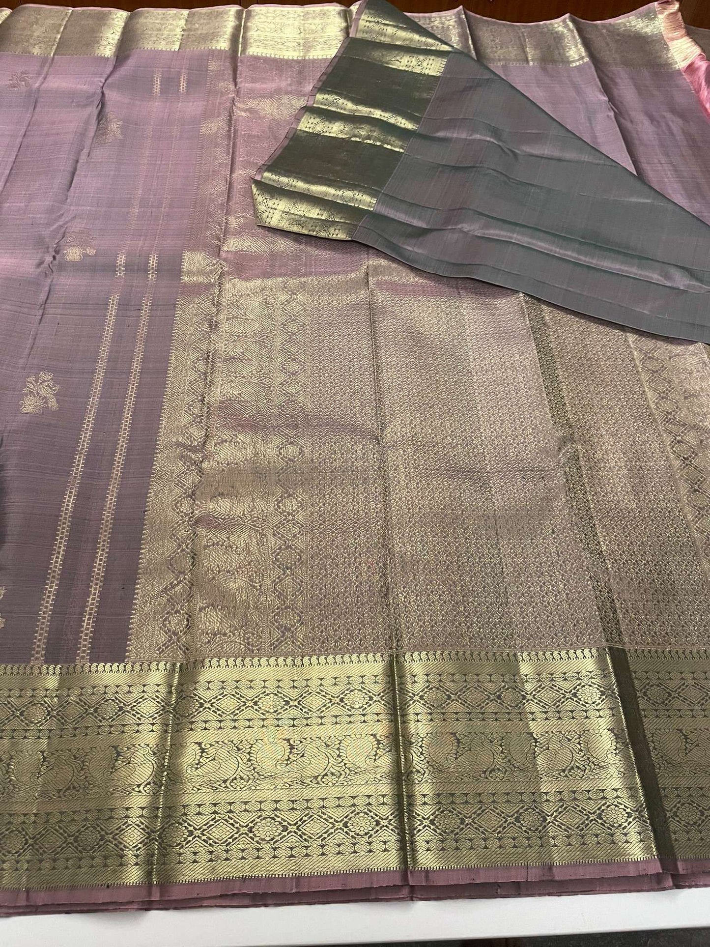 Kanchivaram Silk SBE101H5-4 By SRISHTA