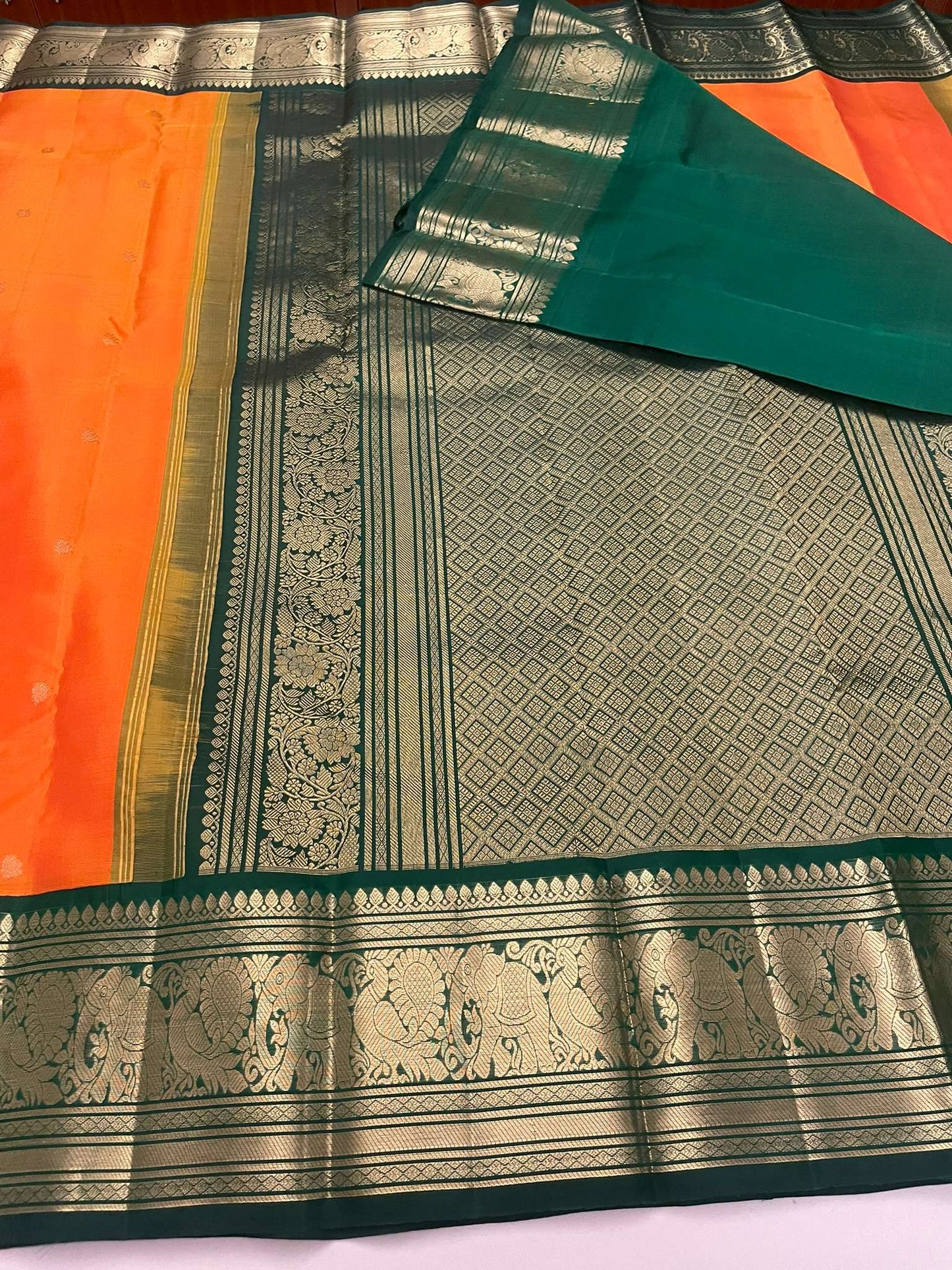 Kanchivaram Silk SBE101H3-1 By SRISHTA