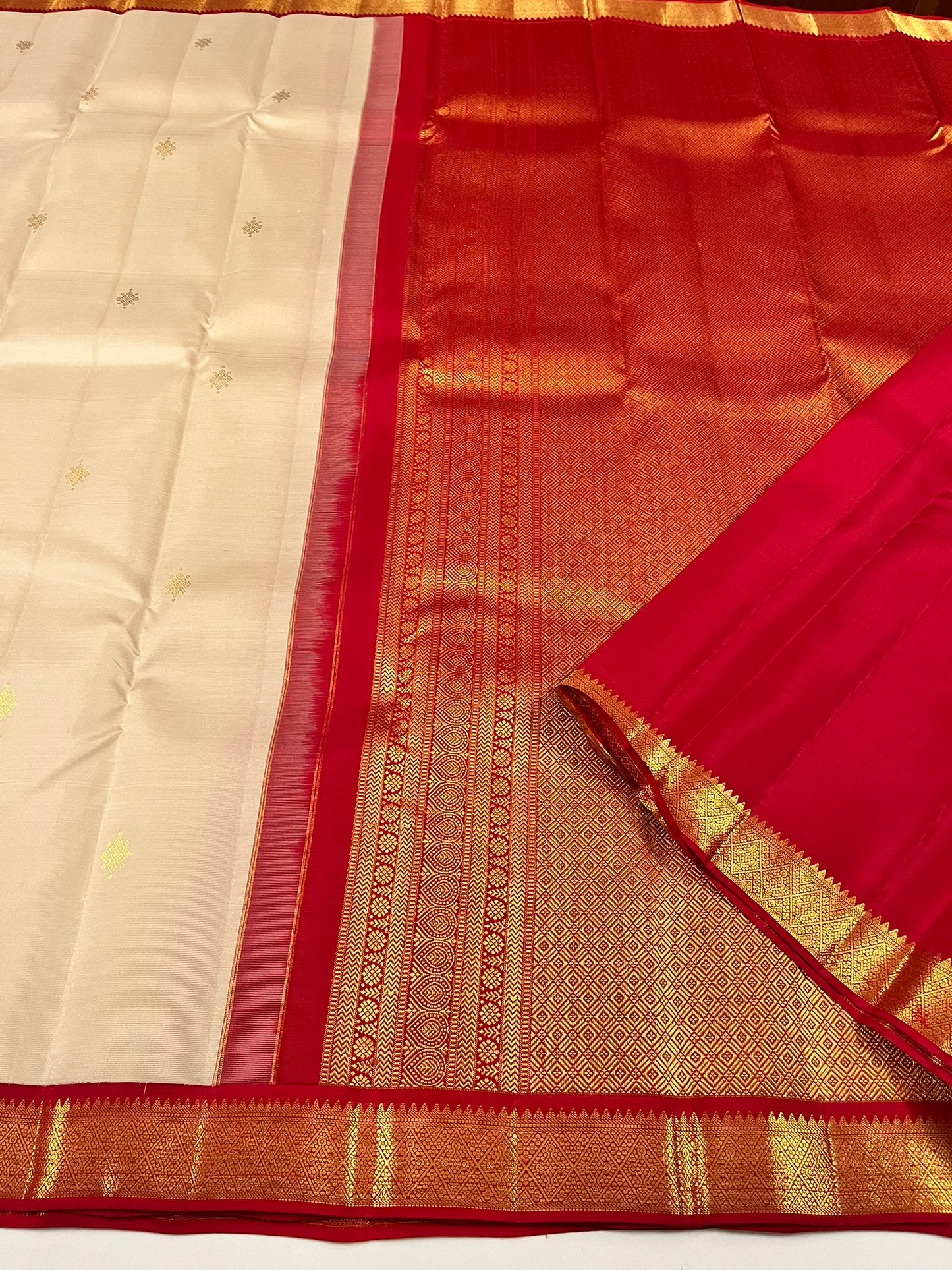 Kanchivaram Silk SBF98H2-5 By SRISHTA