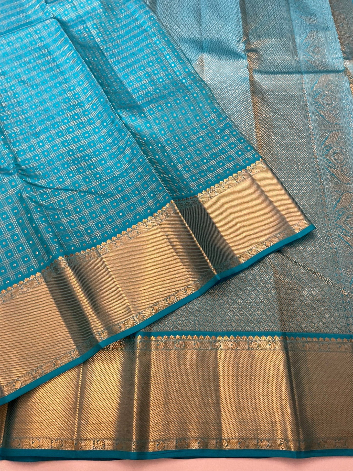 Kanchivaram Silk SBE218L6-10 By SRISHTA