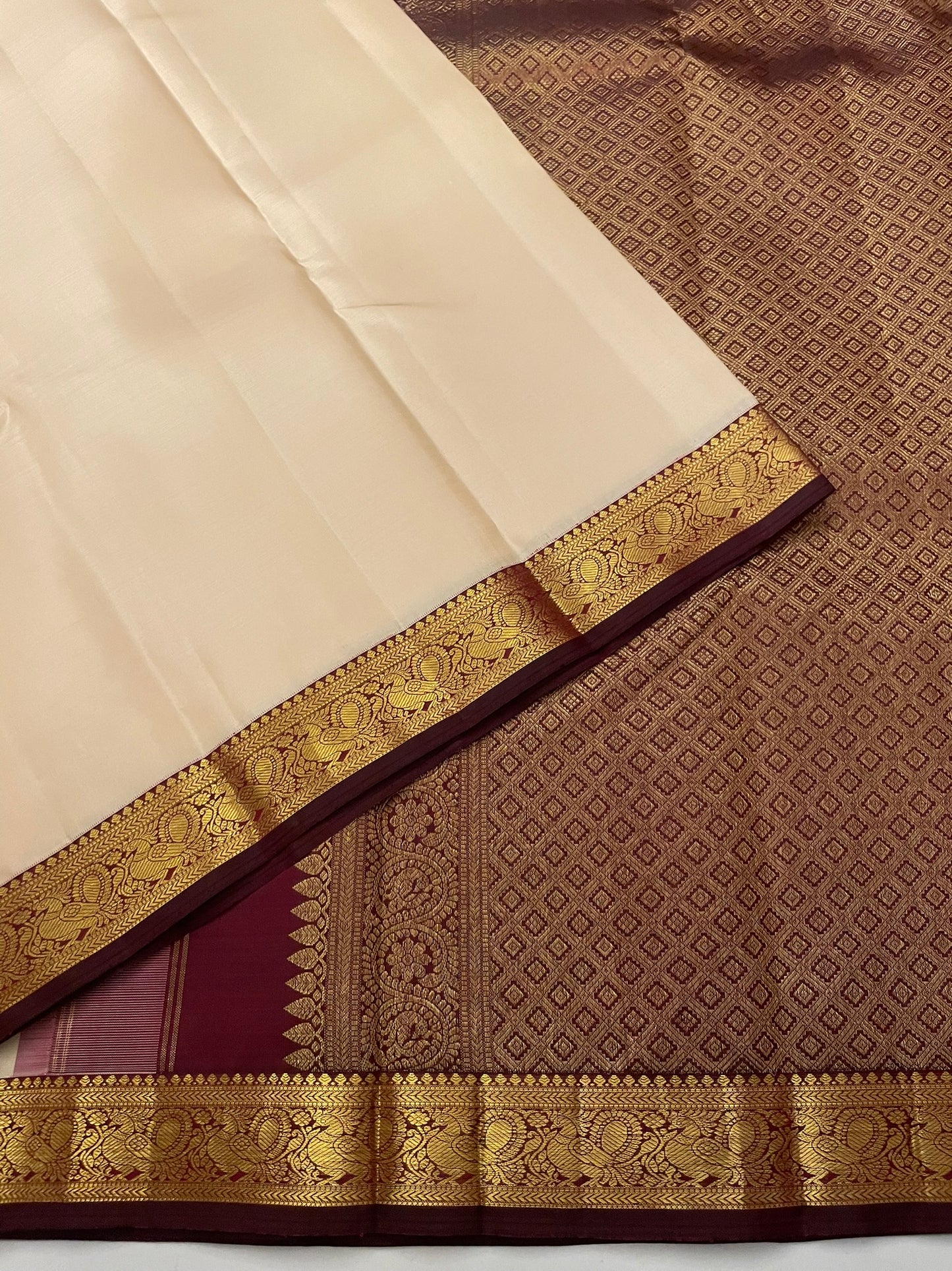 Kanchivaram Silk SBE219L10-1 By SRISHTA